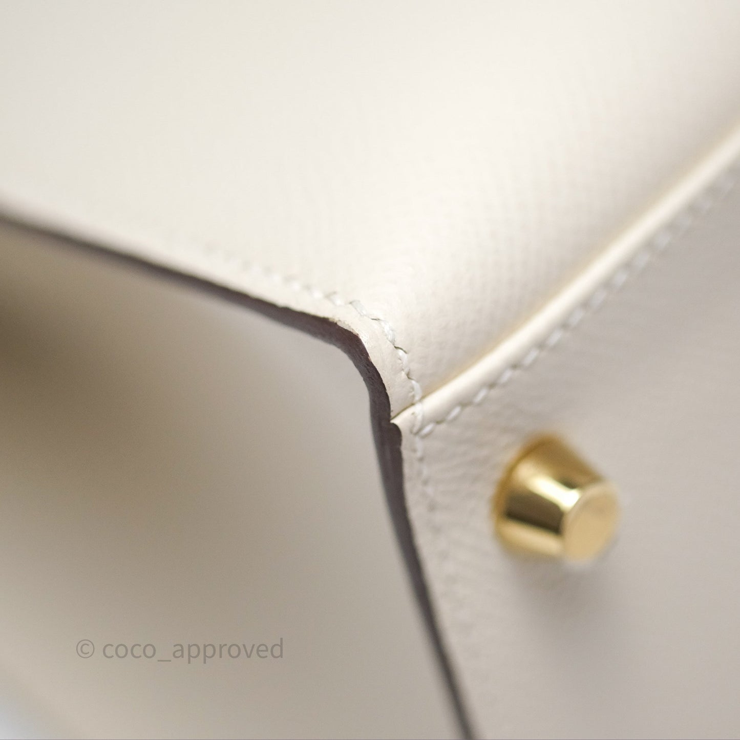 Hermès HSS Sellier Kelly 28 Craie 10 / Amber 9D Epsom Brushed Gold Hardware