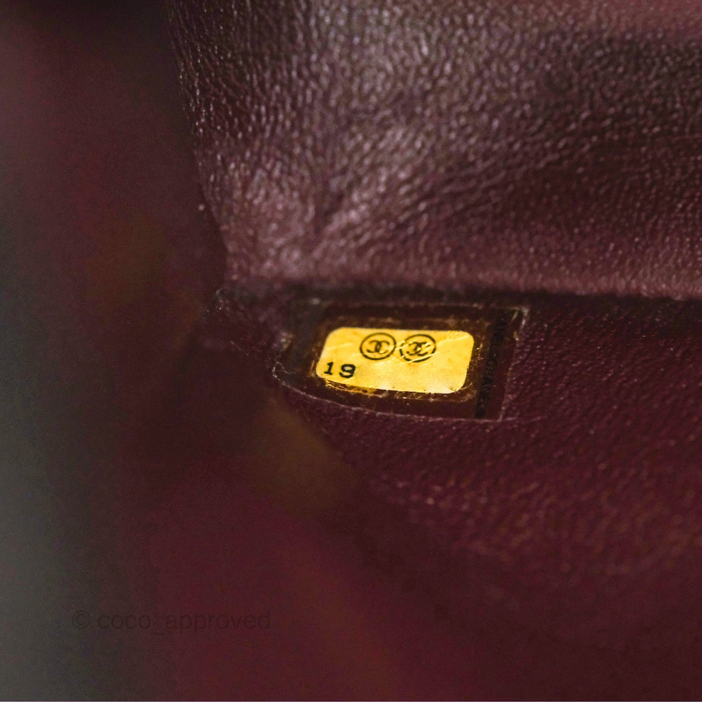 Chanel Classic M/L Medium Flap Quilted Black Lambskin Gold Hardware