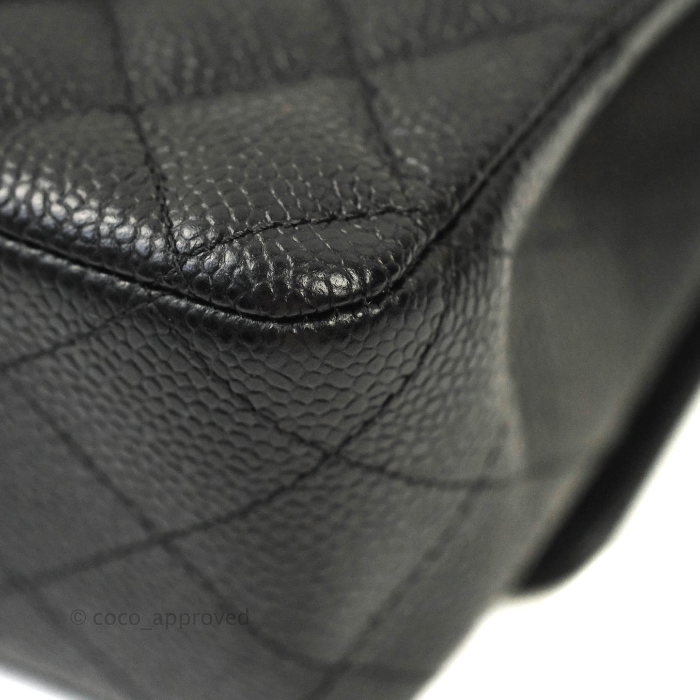 Chanel Quilted M/L Medium Double Flap Black Caviar Gold Hardware
