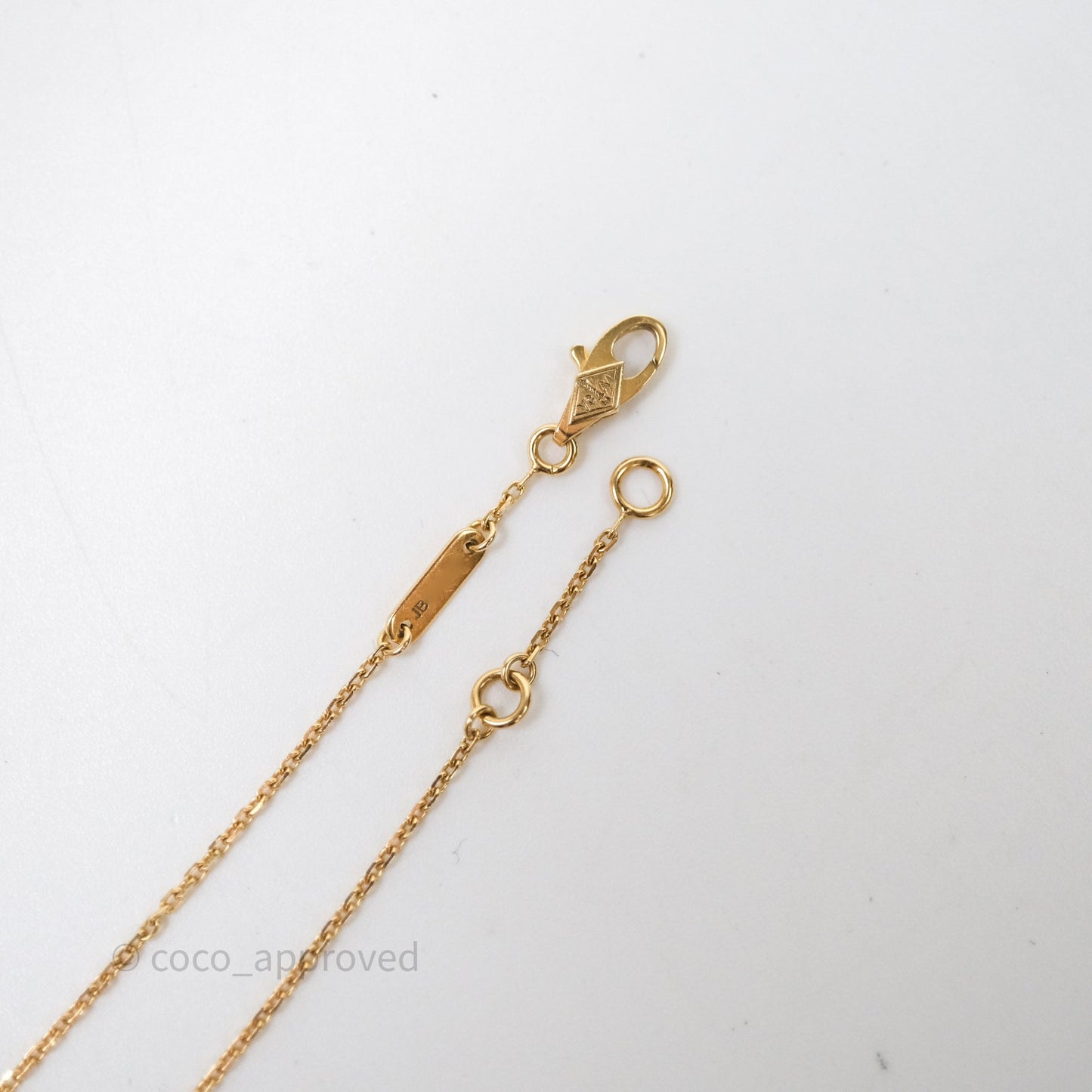 Van Cleef & Arpels Sweet Alhambra Pendant Bracelet White Mother-of-pearl Gold