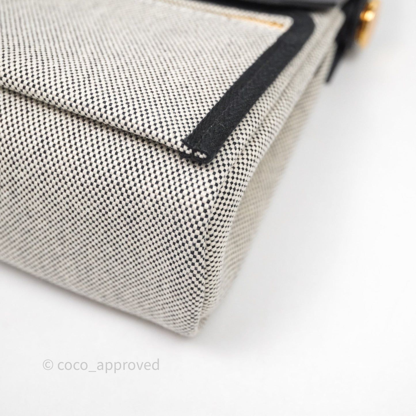 Hermès Herbag Zip 20 Mini Ecru-Noir Canvas Gold Hardware