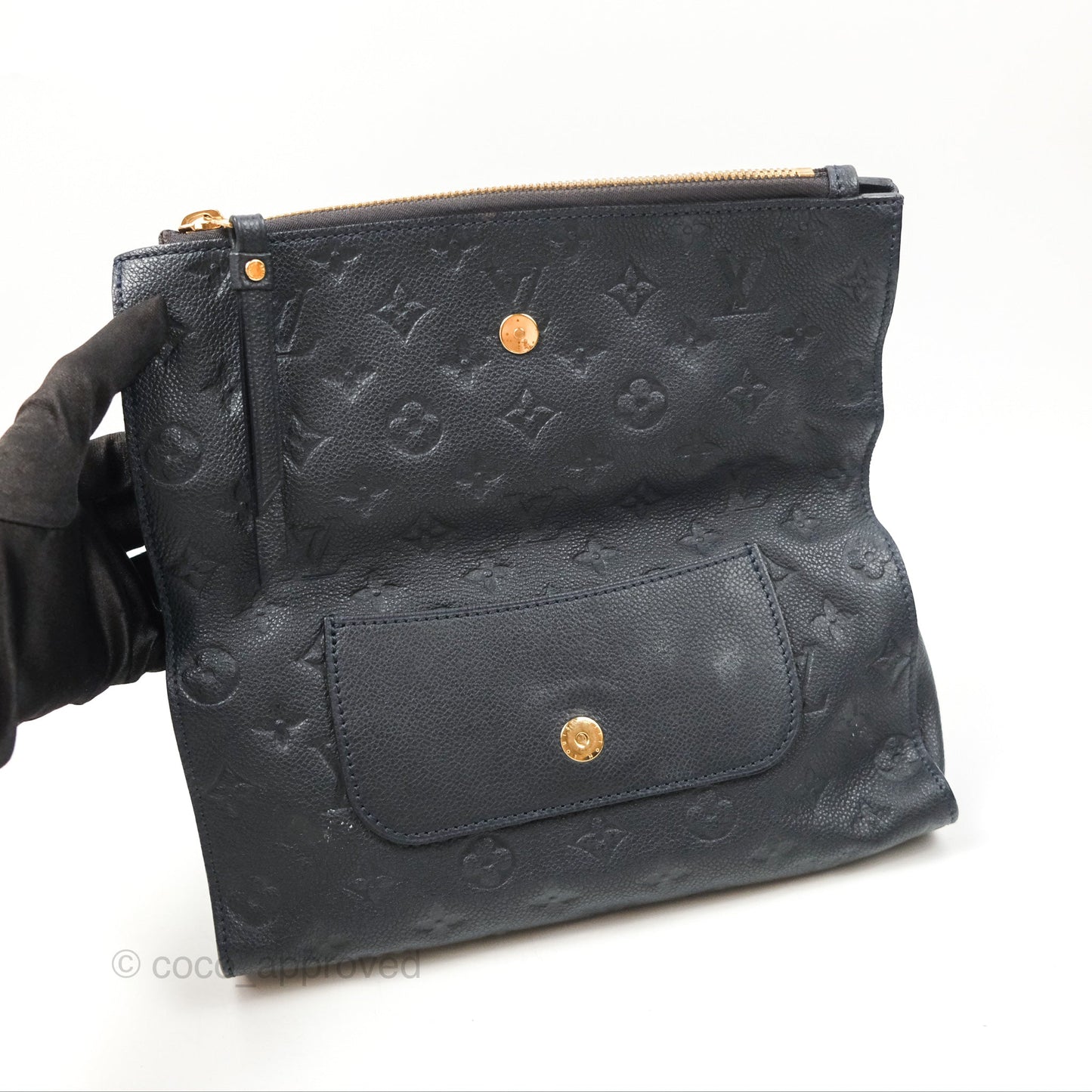 Louis Vuitton Petillante Clutch Empreinte Infini Navy