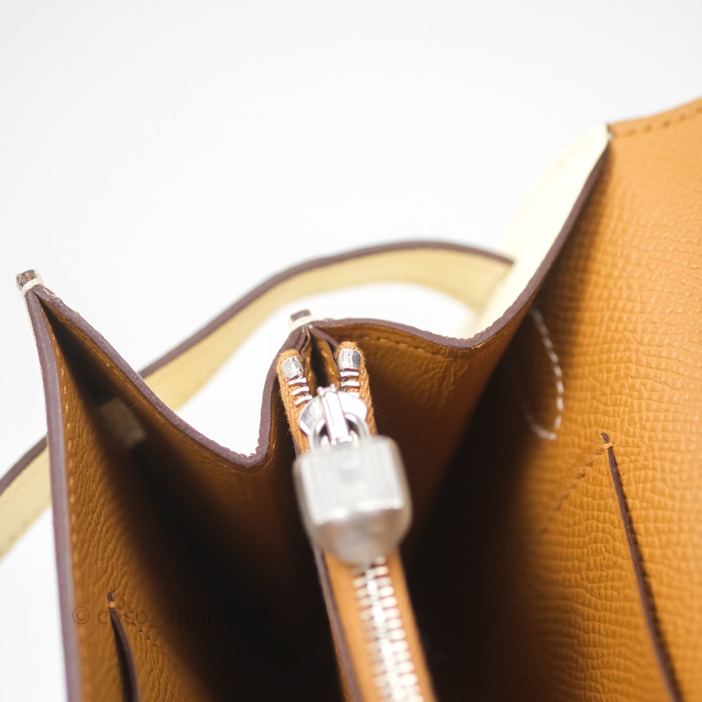 Hermès Kelly To Go Wallet Nata I2/ Sesame 2S Epsom Palladium Hardware