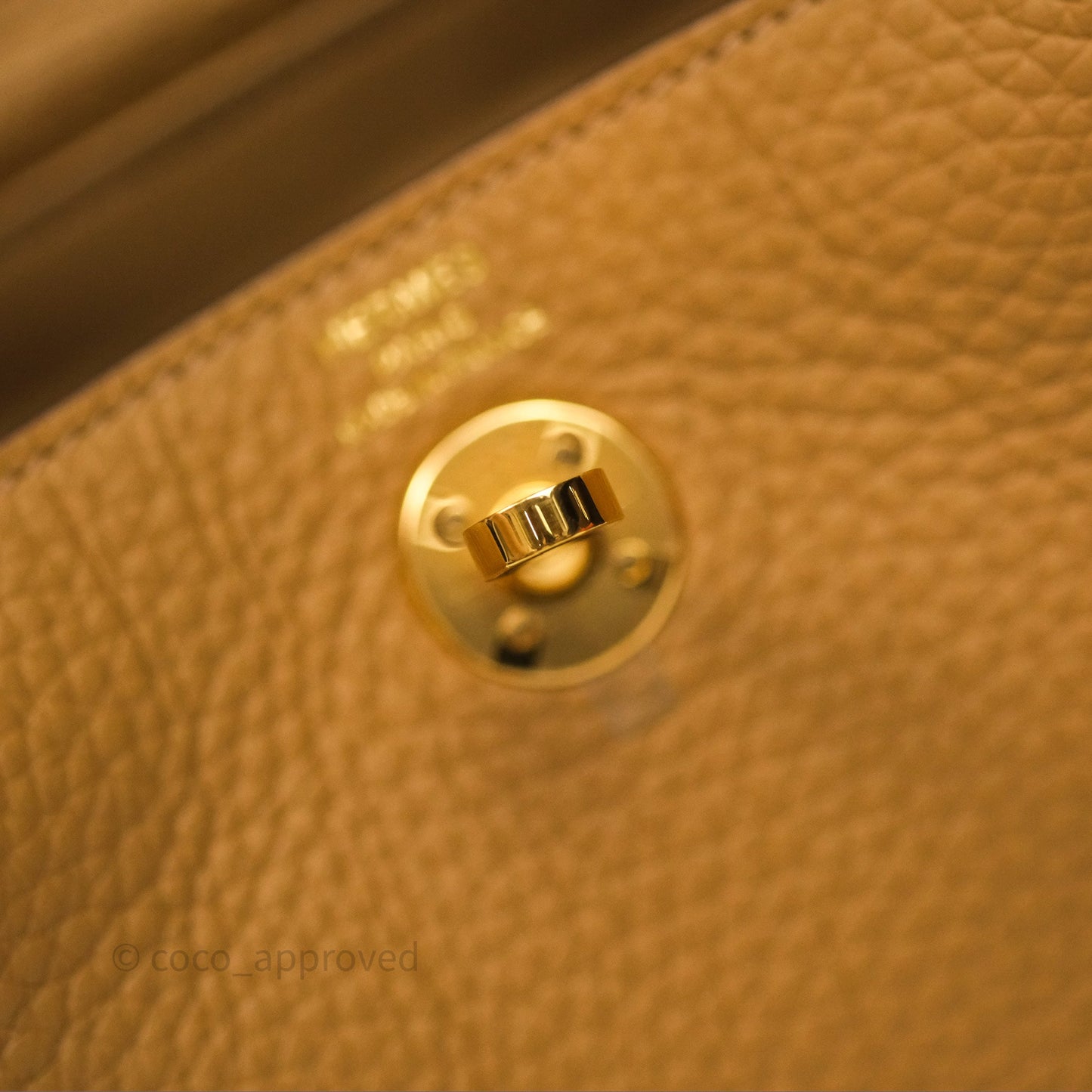 Hermès Mini Lindy 20 Biscuit 4B Clemence Gold Hardware With Rodeo