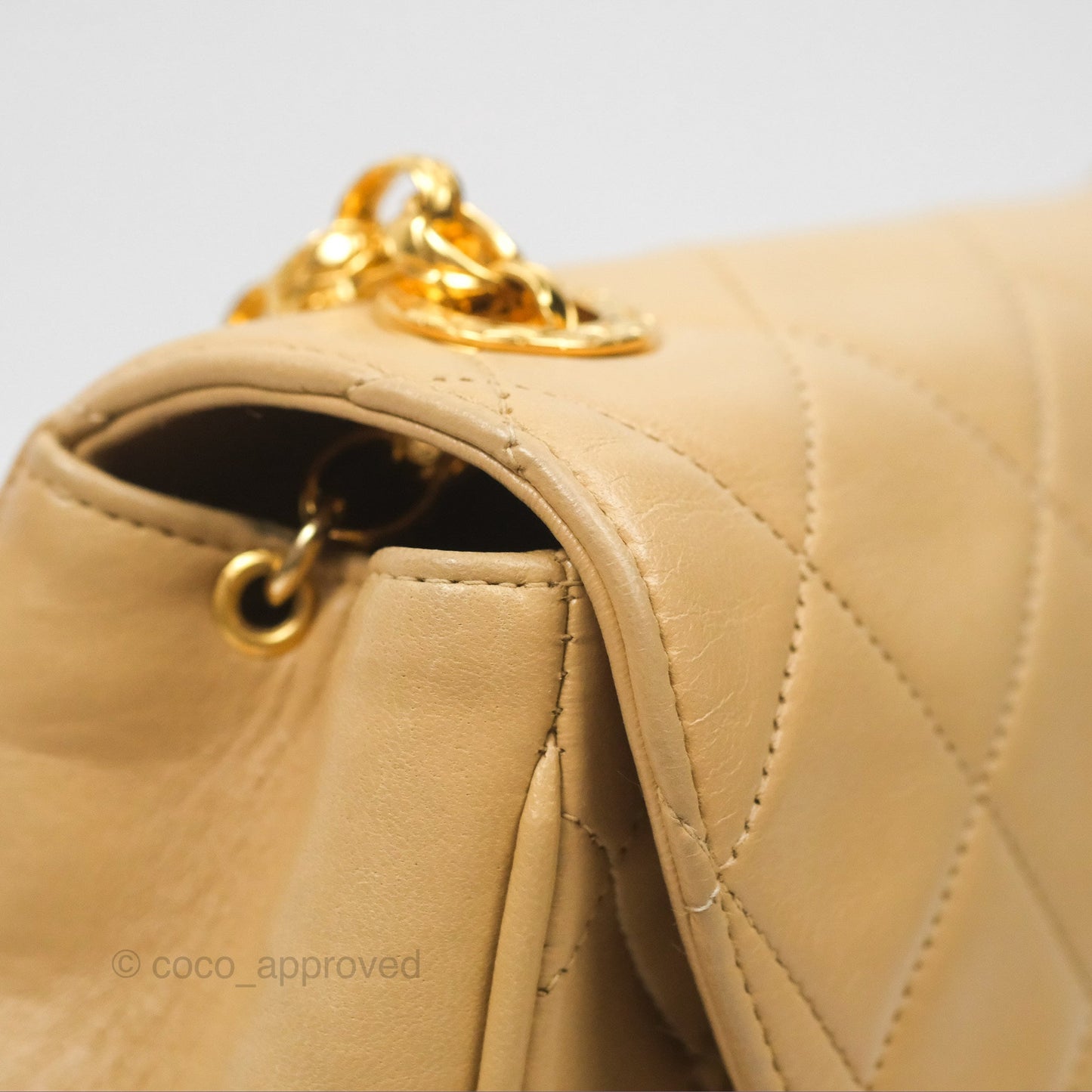 Chanel Vintage Flap Bag Beige Lambskin Gold Hardware
