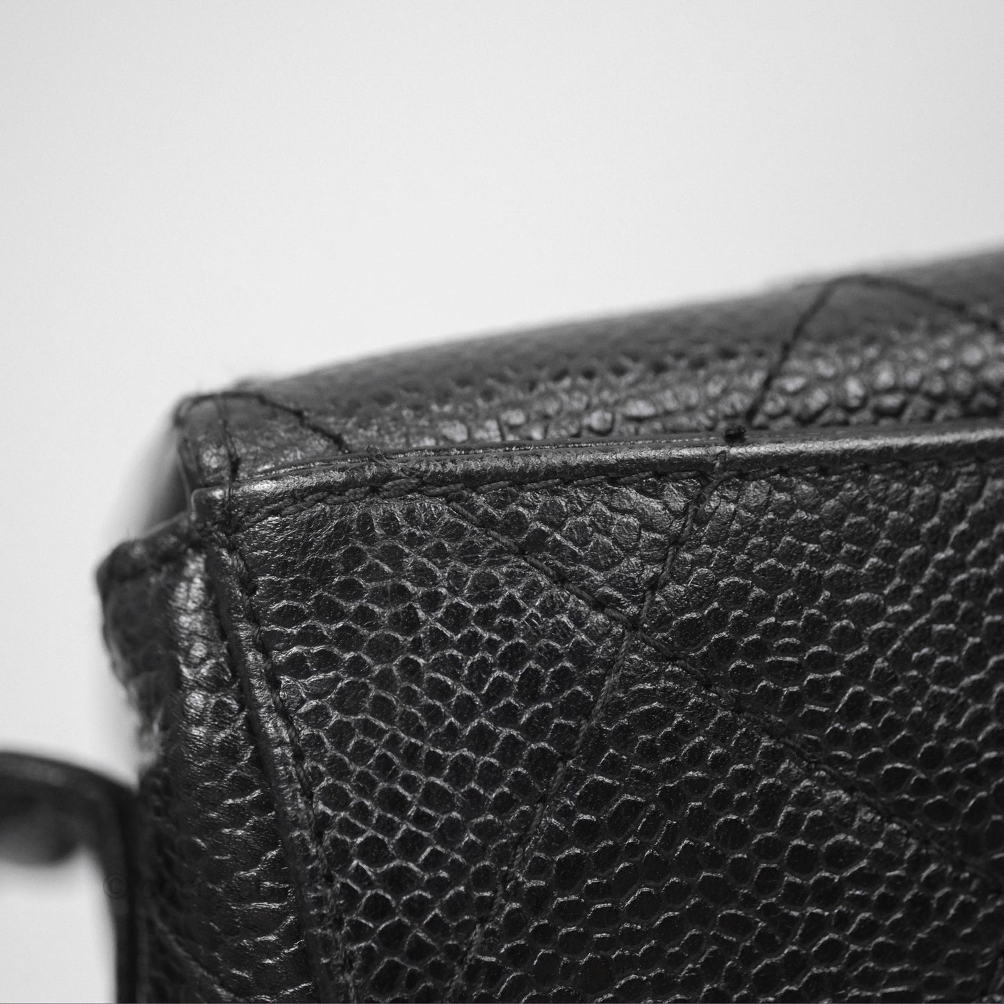 Chanel Vintage Quilted Shoulder Bag Black Caviar 24K Gold Hardware