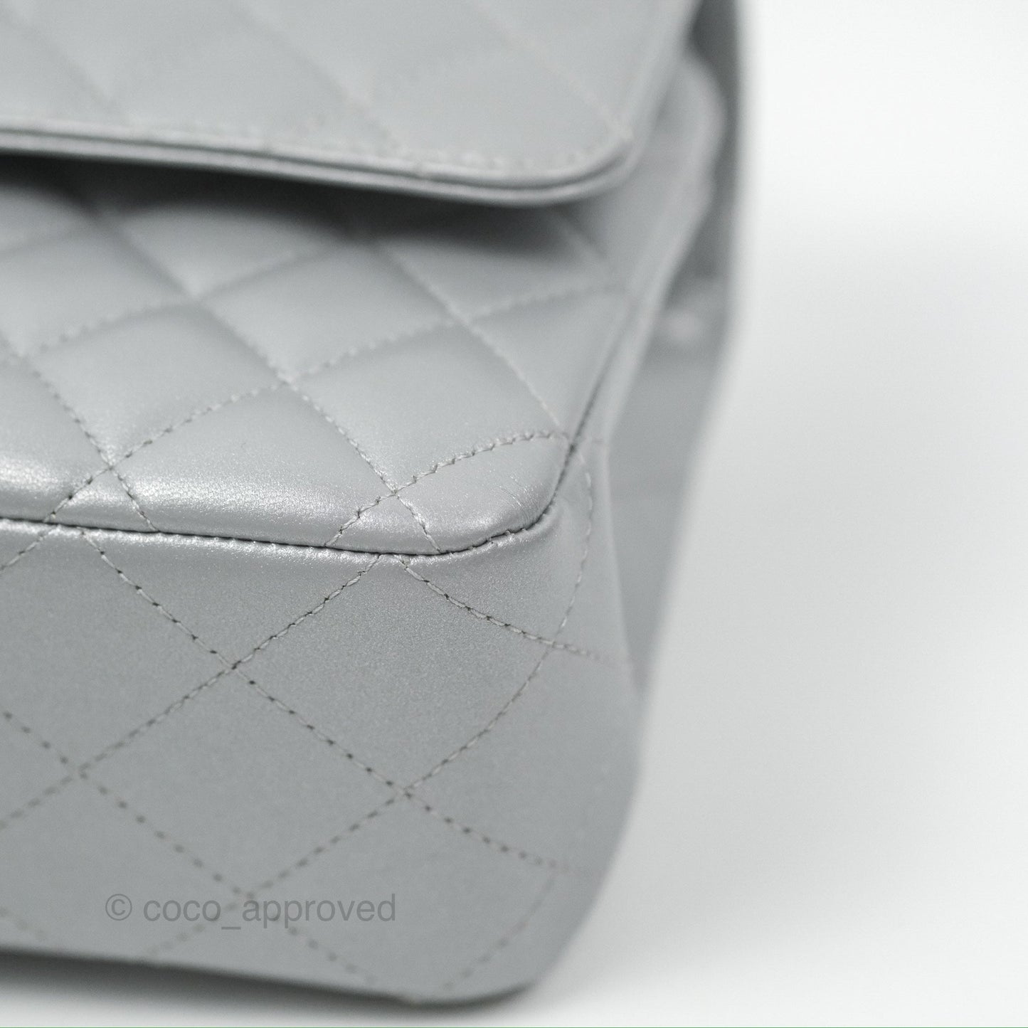 Chanel Classic M/L Medium Flap Quilted Pearly Silver Silver Hardware 23P