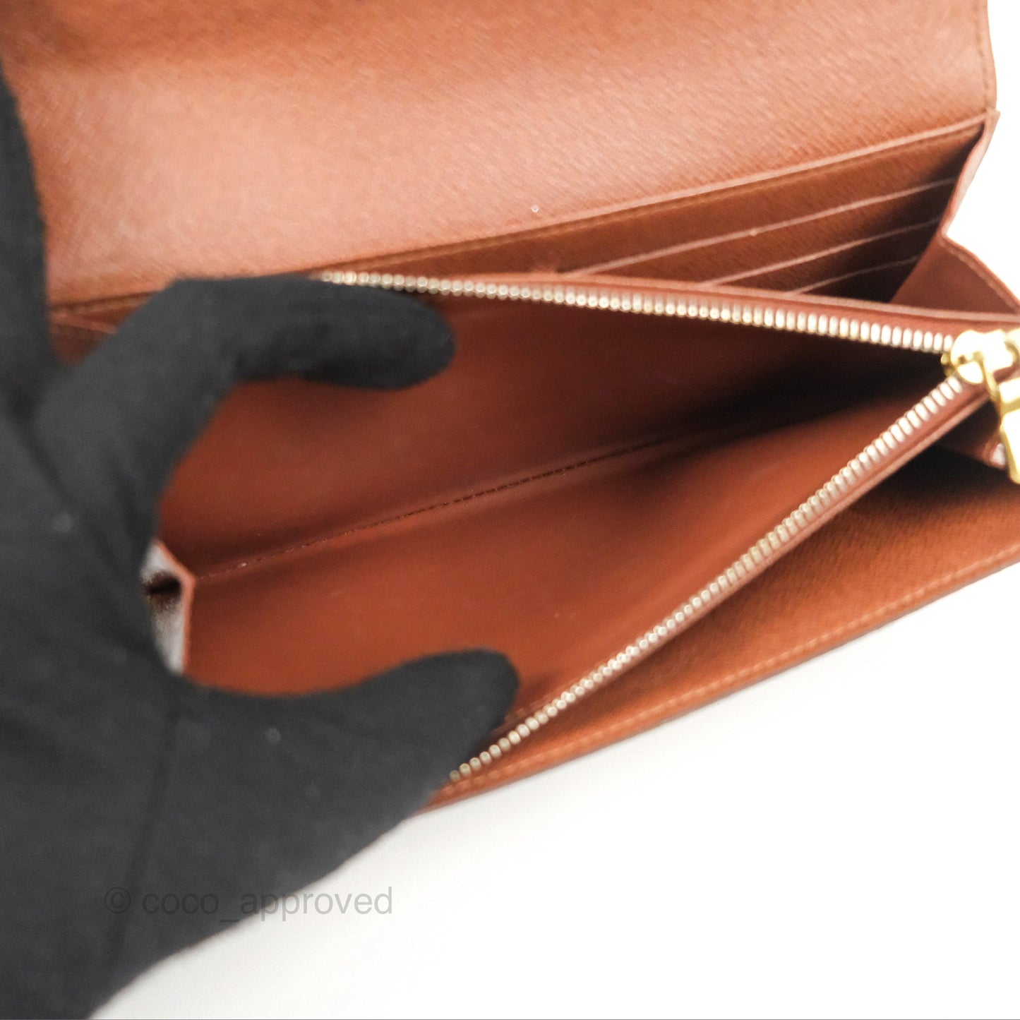 Louis Vuitton Vintage Sarah Wallet Monogram
