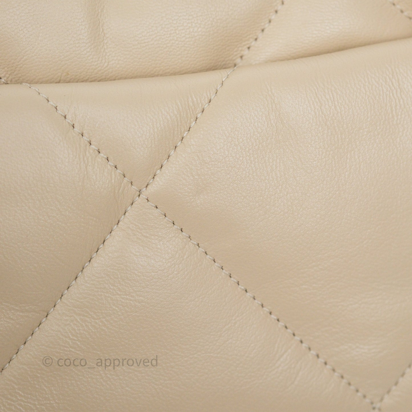 Chanel 19 Small Light Beige Mixed Hardware