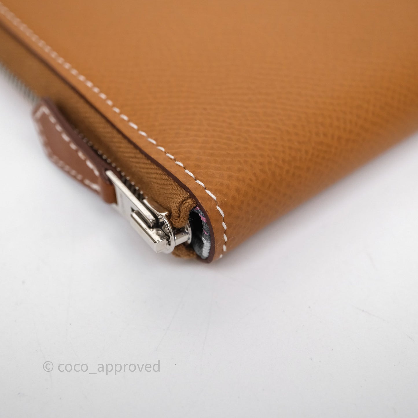 Hermès Silk In Classique Long Wallet Gold Epsom