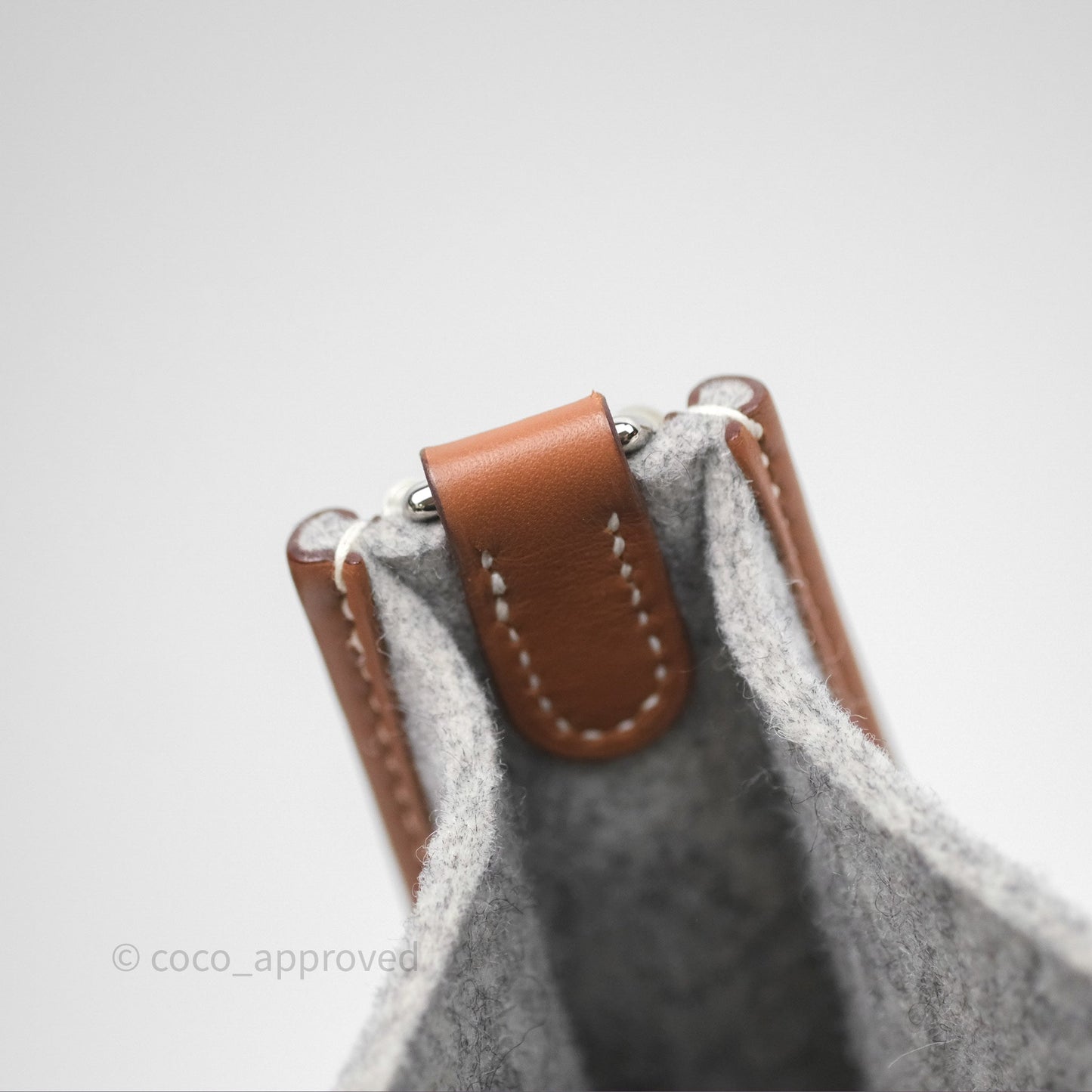 Hermès Mini Evelyne 16 Gris Clair/ Gold Wool Feutre Swift Palladium Hardware