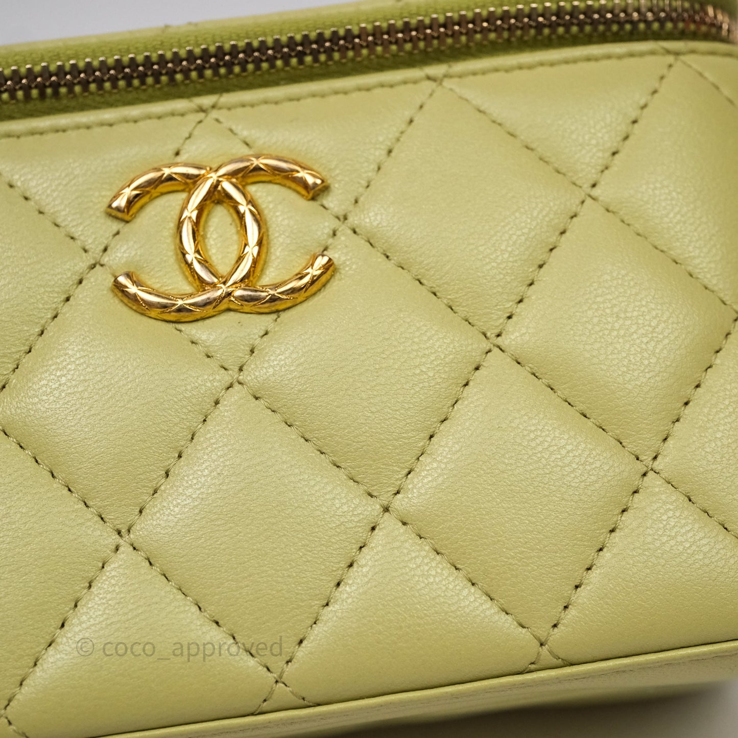 Chanel Quilted Vanity With Chain Lambskin Green Gold Hardware
