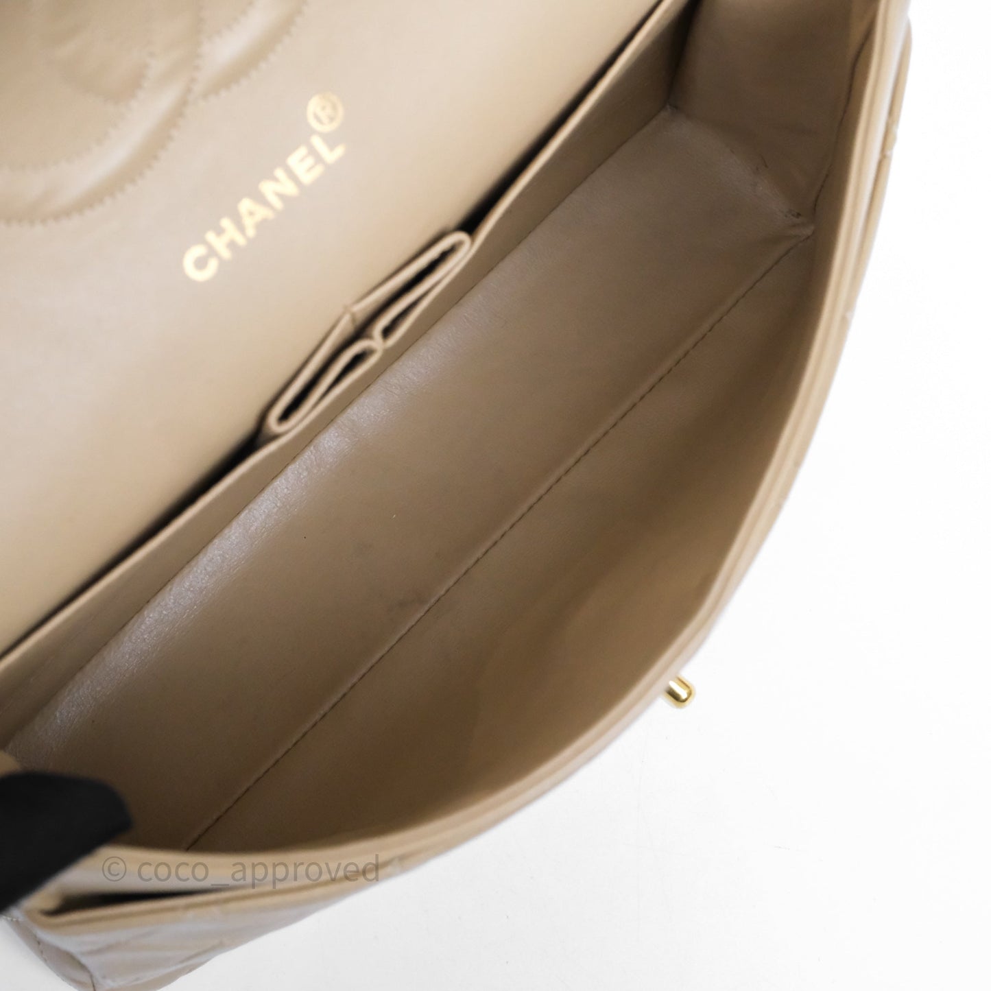 Chanel Vintage Medium Classic Flap Beige Lambskin 24K Gold Hardware