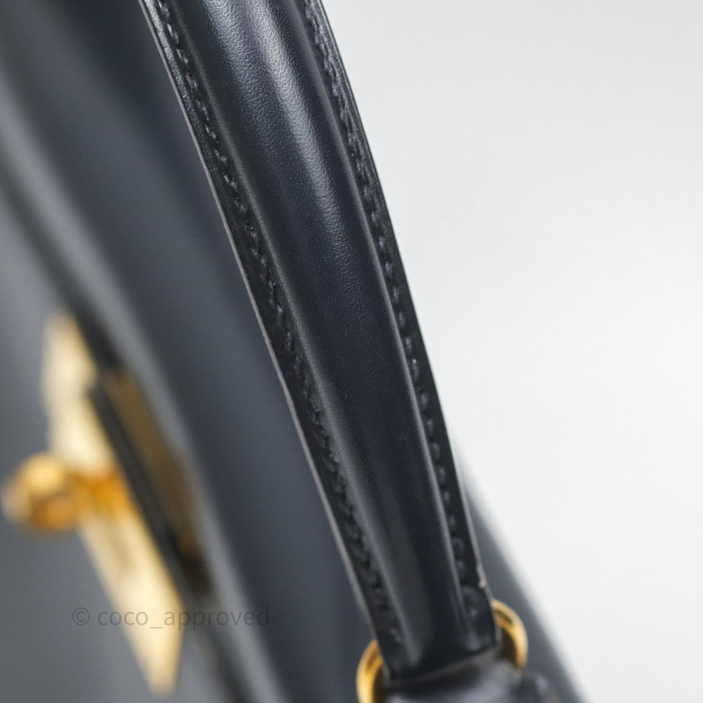 Hermès Vintage Kelly 28 Retourn Navy Box Leather Gold Hardware