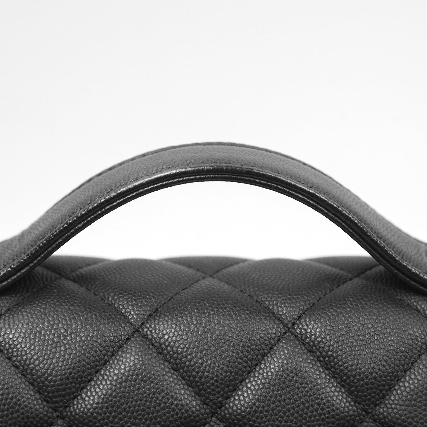 Chanel Quilted Medium Business Affinity Flap Matte Black Caviar Gold Hardware