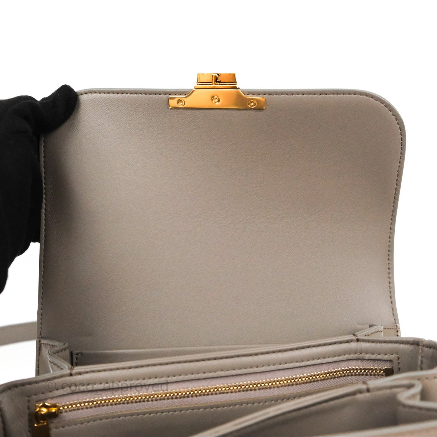 Celine Medium Triomphe Bag Pebble Shiny Calfskin