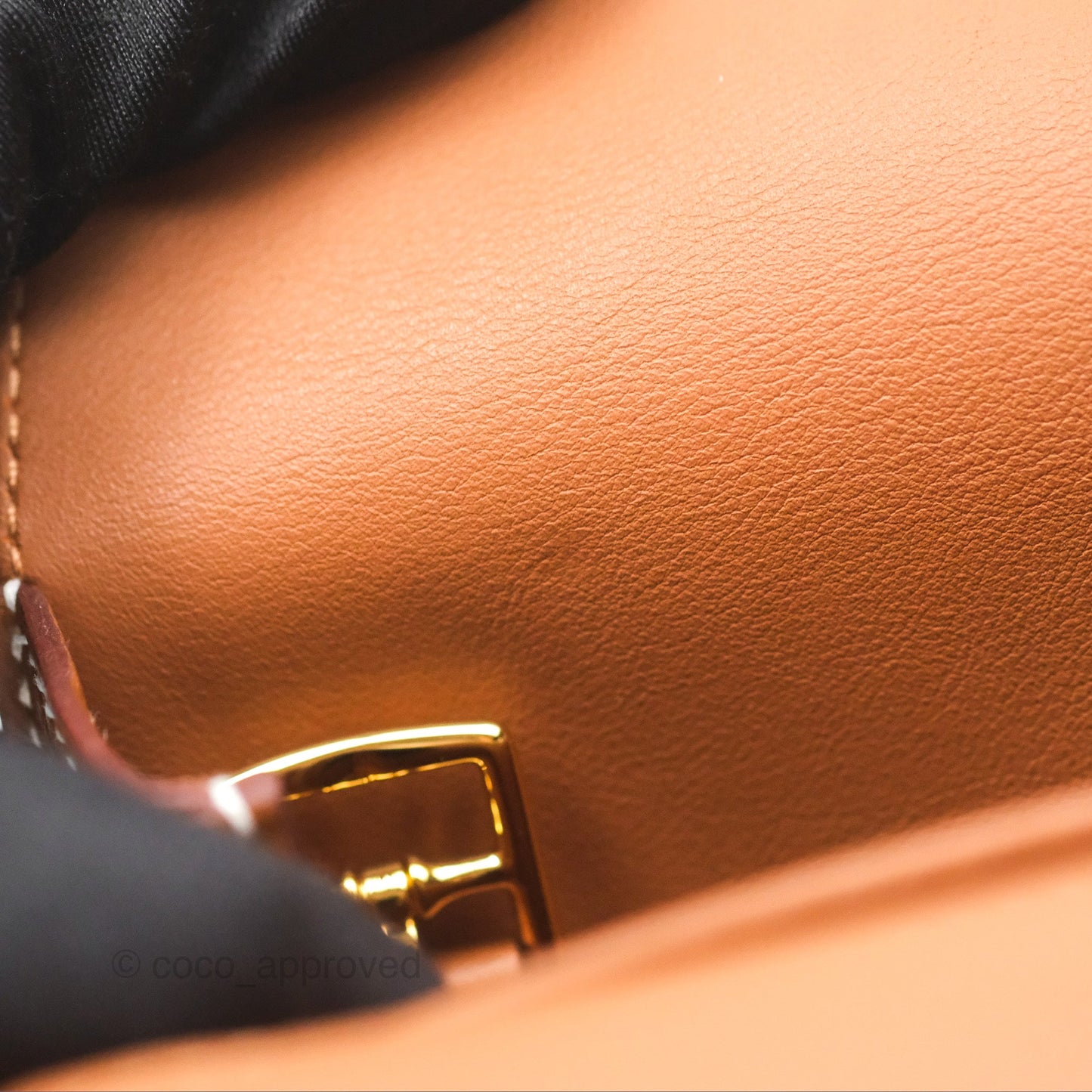 Hermès Halzan 25 Gold Clemence Gold Hardware