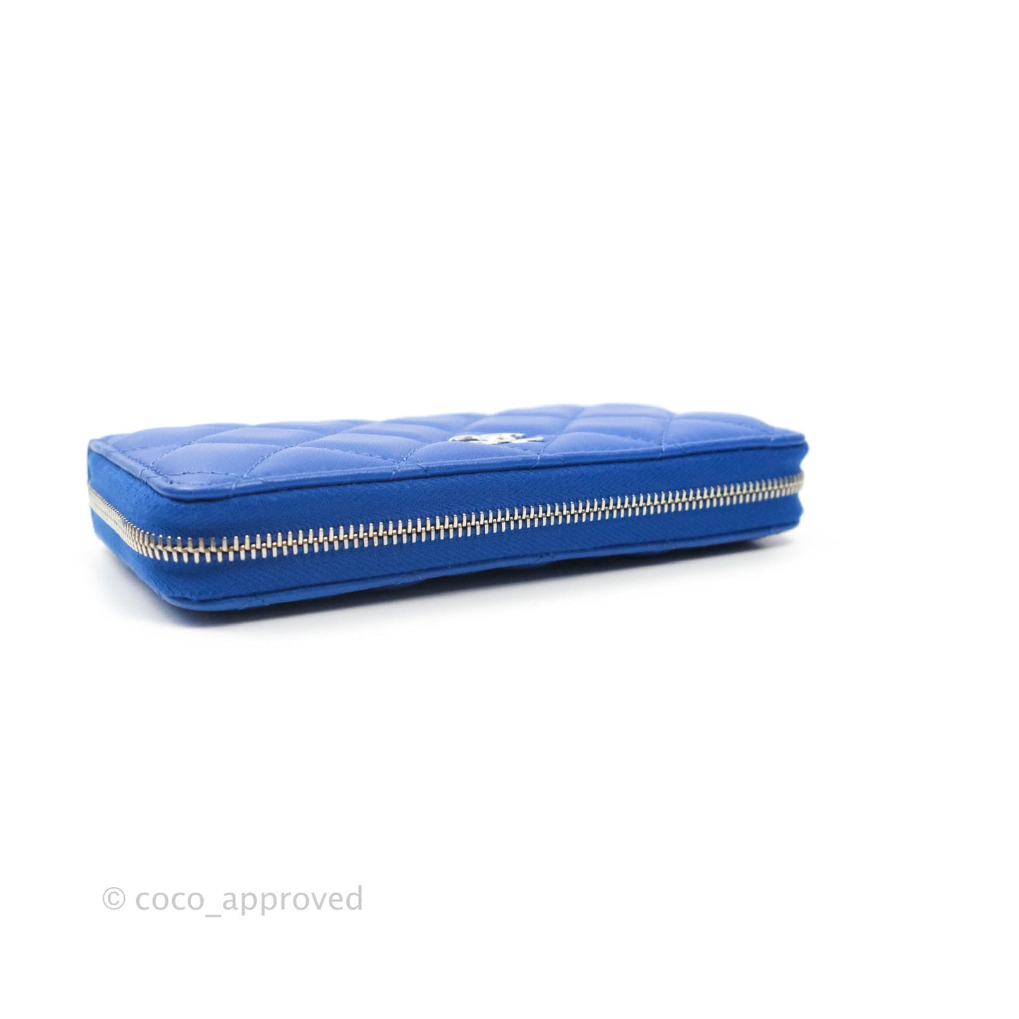 Chanel Classic Quilted Medium Zip Wallet Blue Lambskin Silver Hardware
