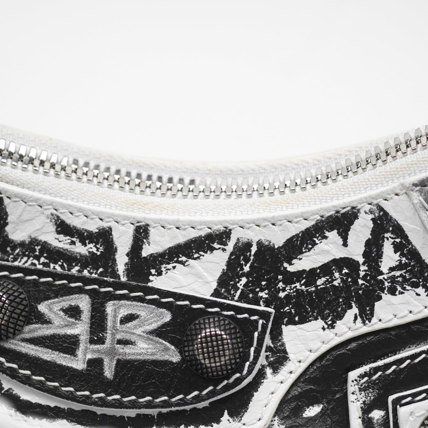 Balenciaga XS Graffiti Le Cagole Shoulder Bag White Black