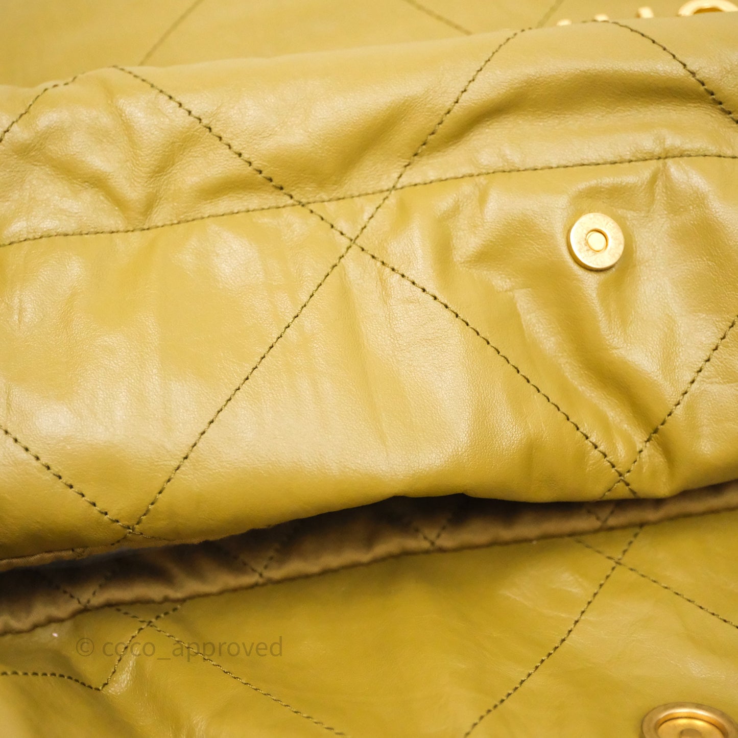 Chanel 22 Bag Medium Crumpled Olive Green Calfskin Aged Gold Hardware