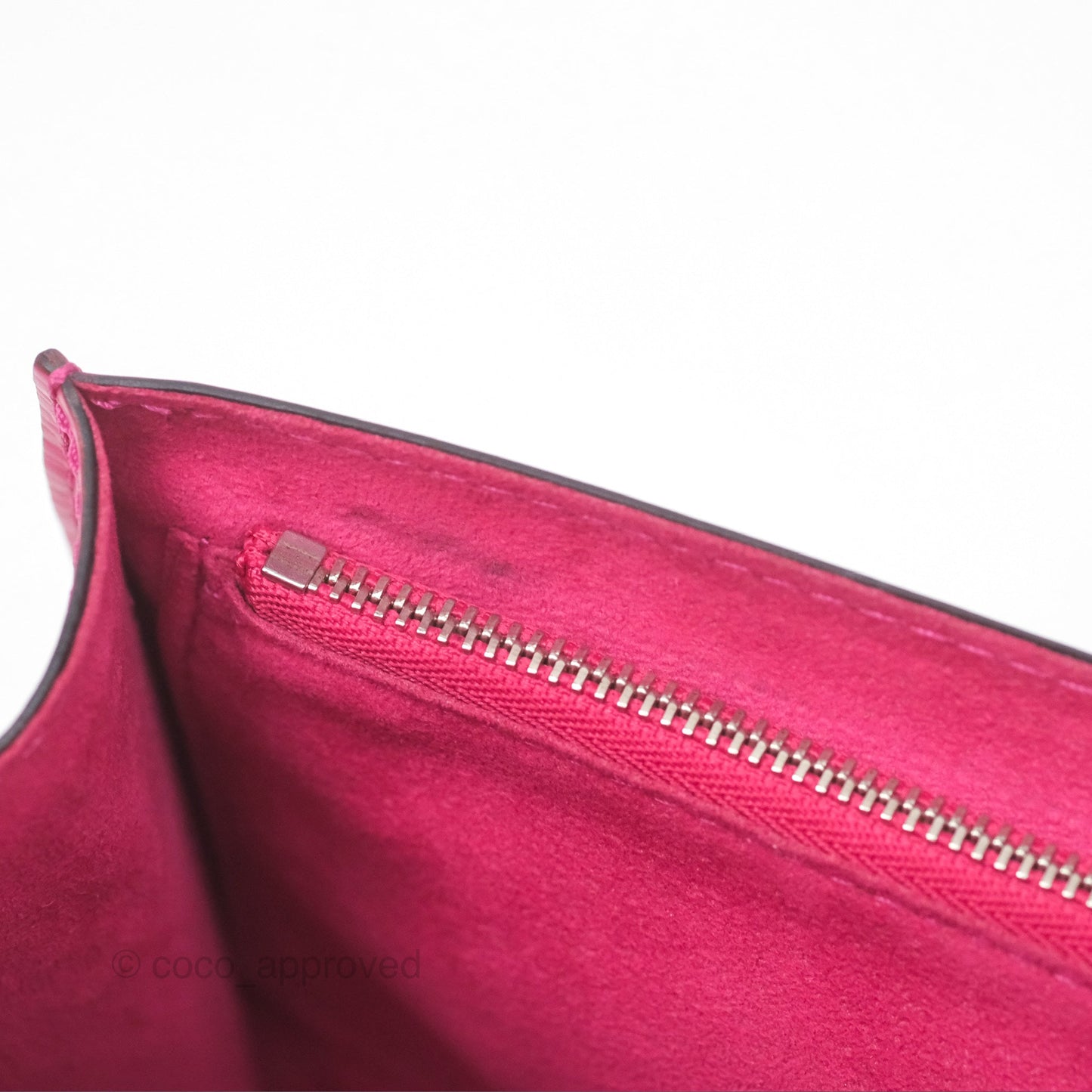 Louis Vuitton Epi Pochette Louise PM Pivoine