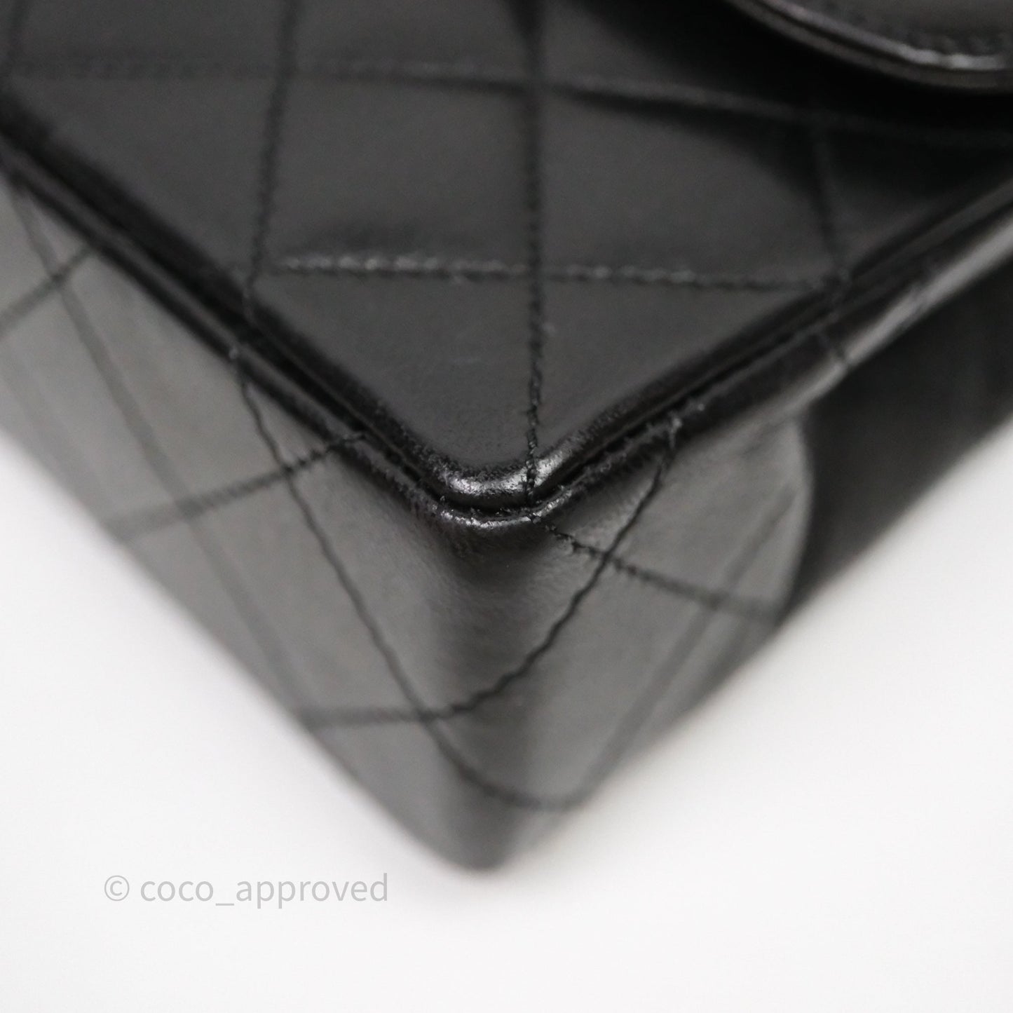 Chanel Quilted Vintage Flap Bag Lambskin Black 24K Gold Hardware