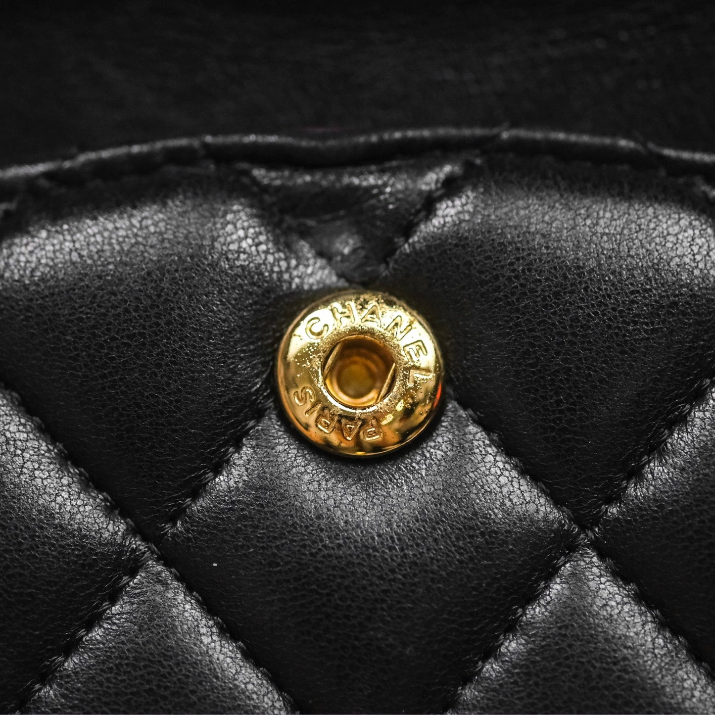 Chanel Classic M/L Medium Flap Quilted Black Lambskin Gold Hardware