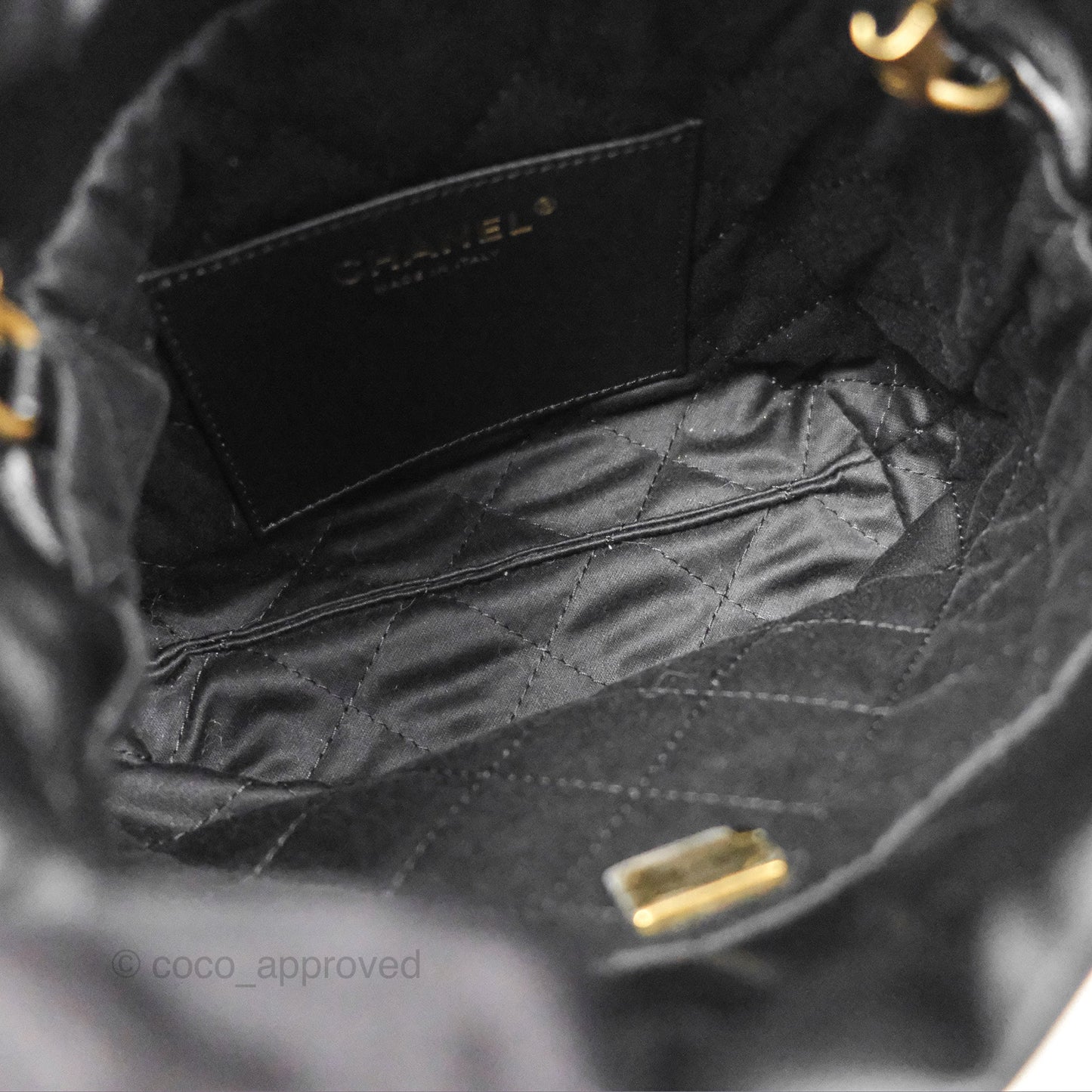 Chanel 22 Mini Bag Black Crumpled Calfskin