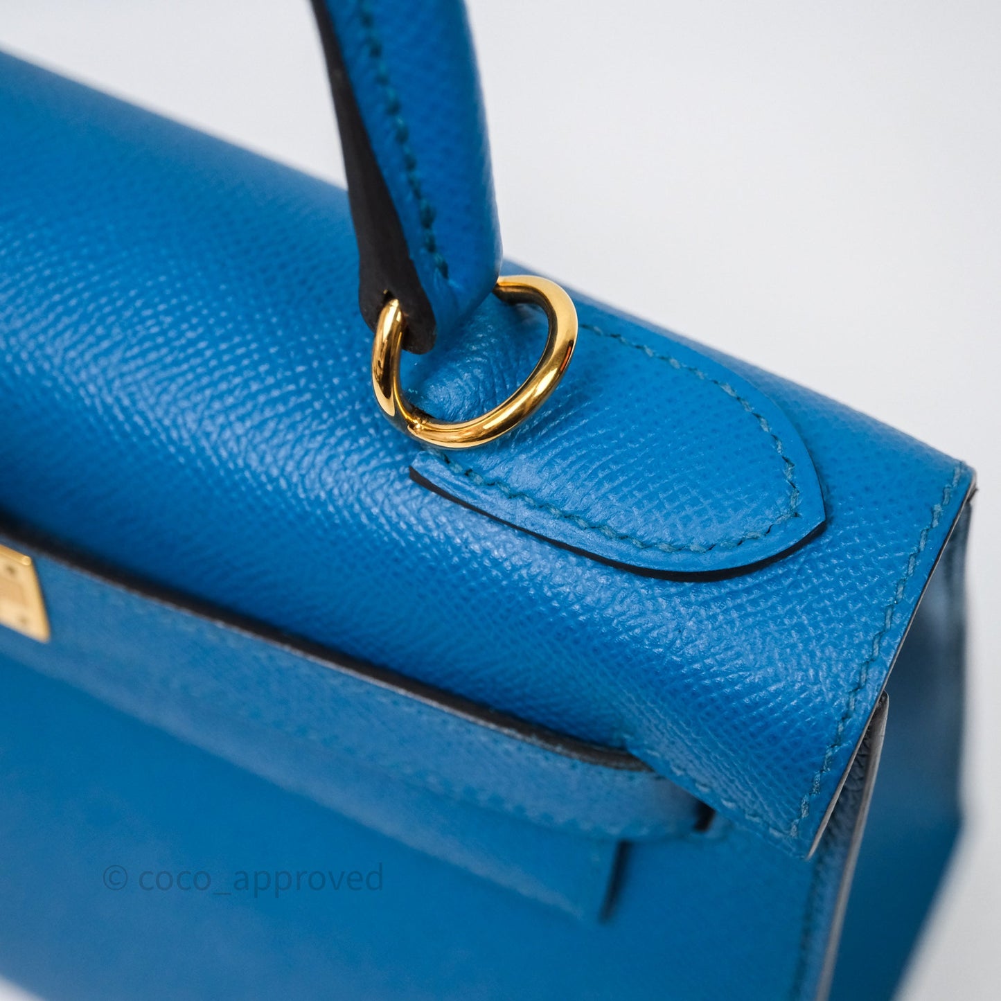 Hermès Kelly 28 Blue Epsom Gold Hardware