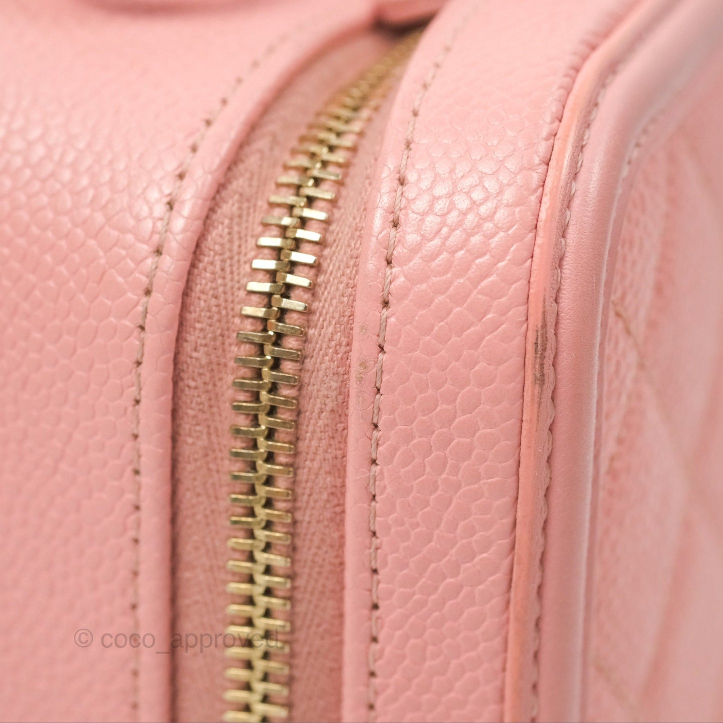 Chanel Quilted Medium CC Filigree Vanity Case Pink Caviar Gold Hardware