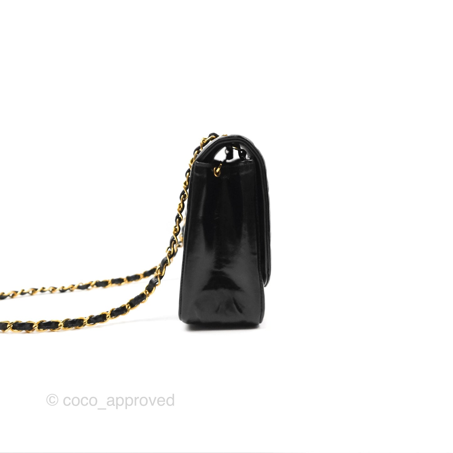 Chanel Vintage Quilted Medium Classic Diana Flap Bag Black 24K Gold Hardware