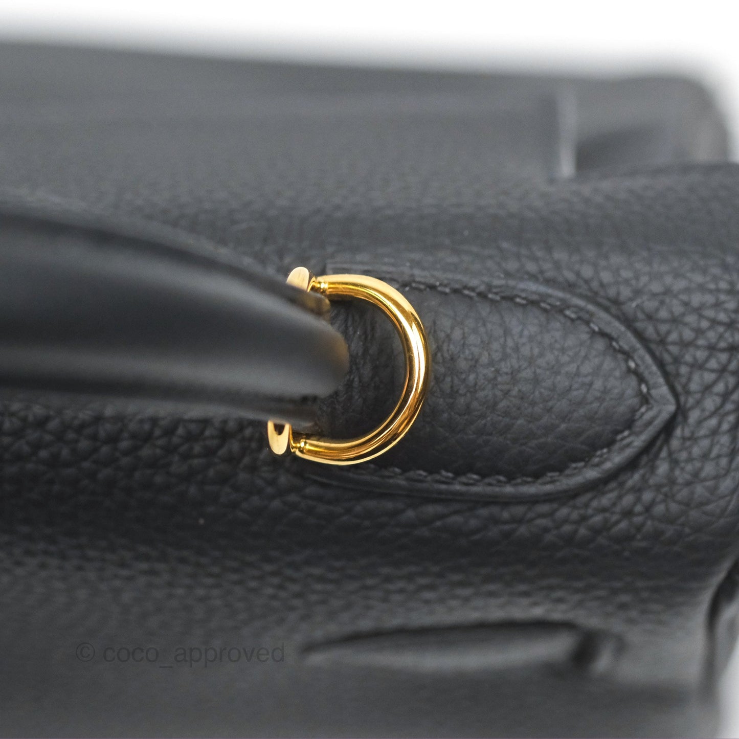Hermès Retourne Kelly 28 Black Noir 89 Togo Gold Hardware