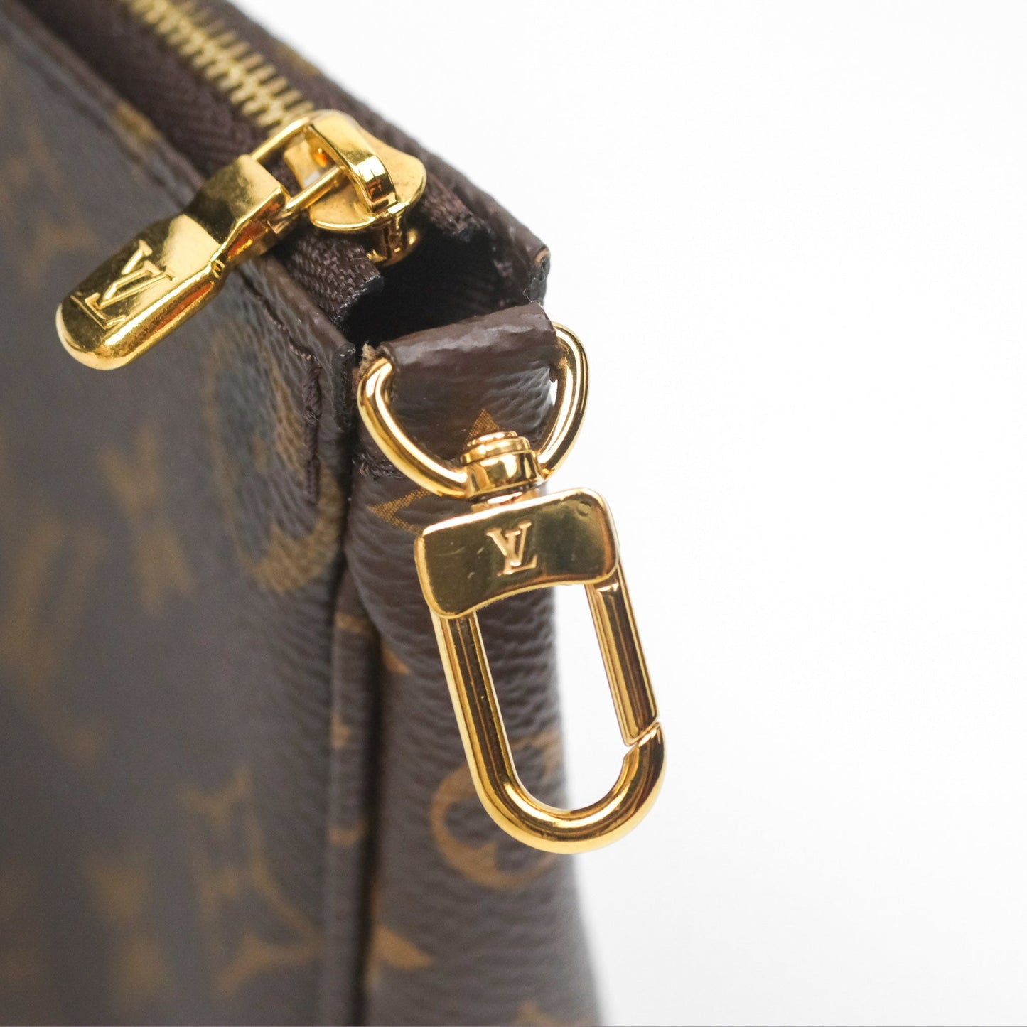 Louis Vuitton Multi Pochette Accessories Monogram Khaki