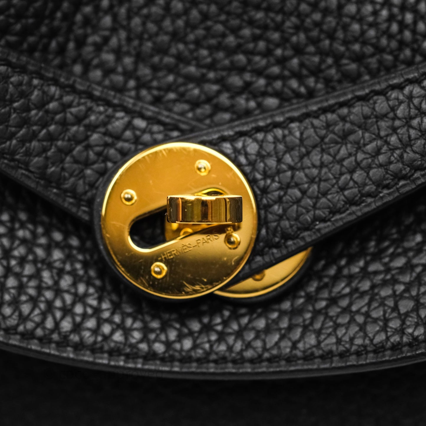 Hermès Lindy 30 Black Noir 89 Clemence Gold Hardware
