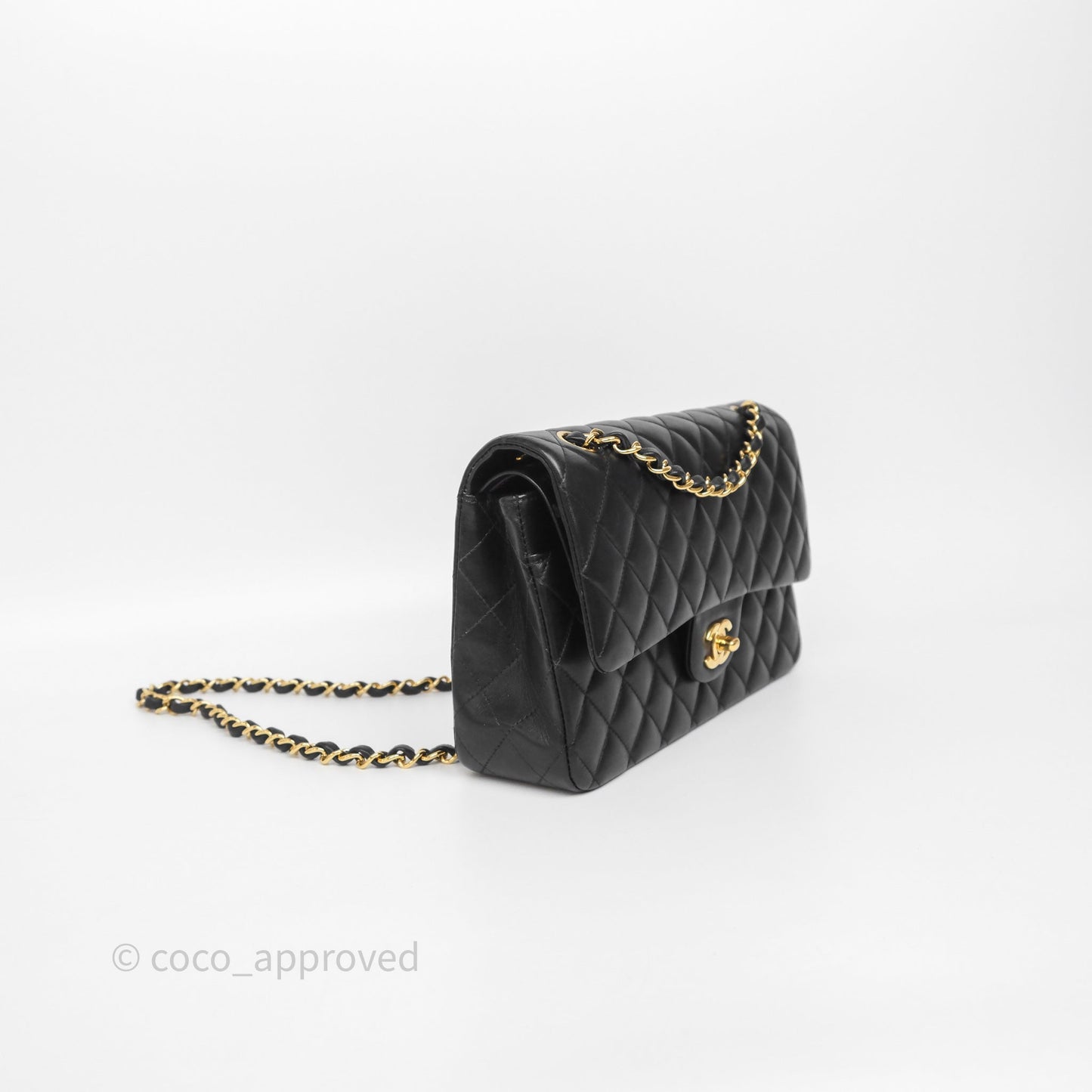 Chanel Quilted Classic M/L Medium Flap  Black Lambskin Gold Hardware
