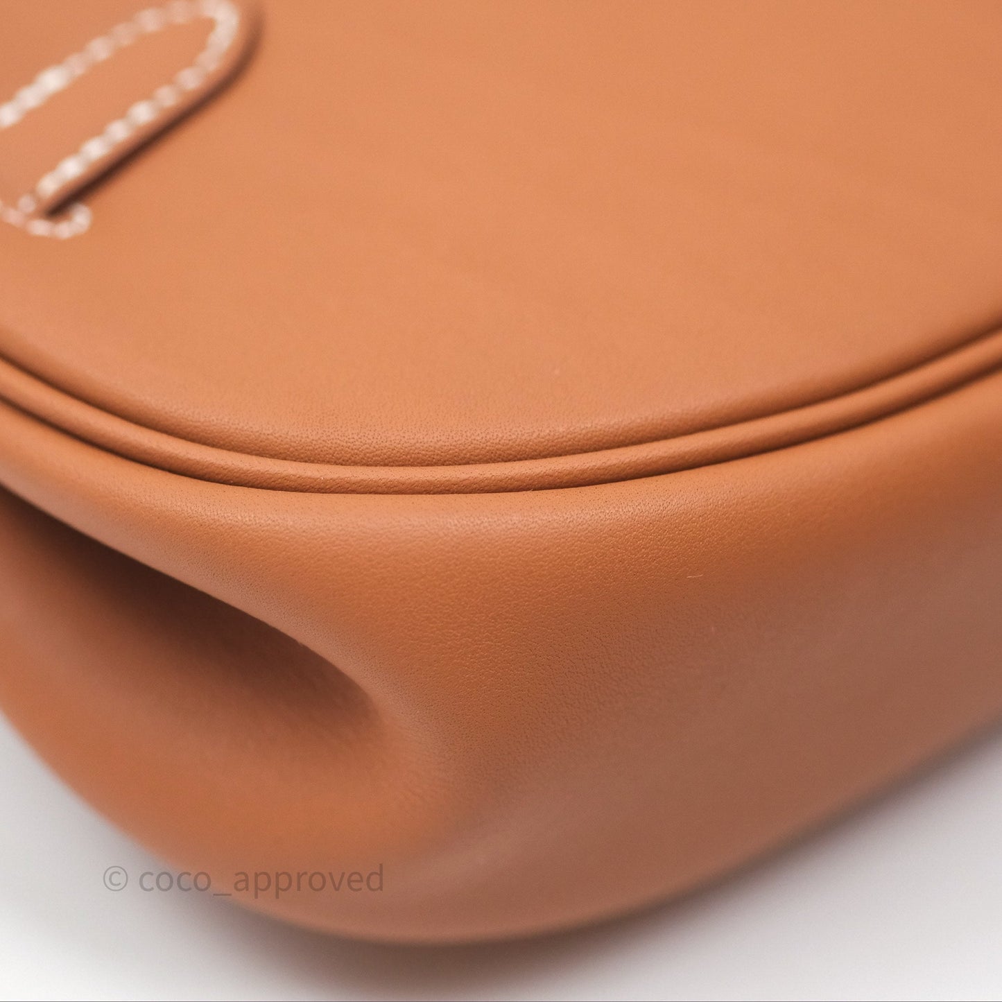 Hermès Kelly Moove Gold 37 Swift Gold Hardware