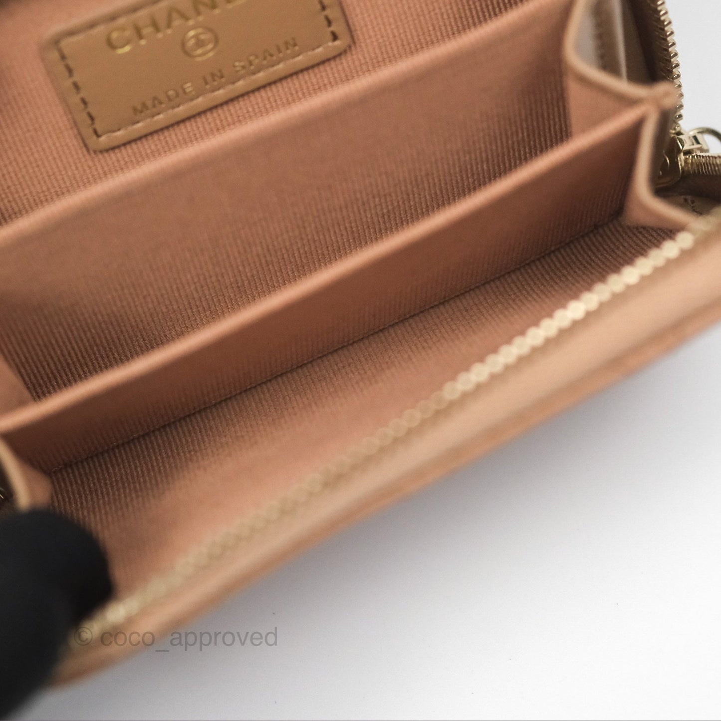 Chanel Classic Zipped Coin Purse Beige Caviar Gold Hardware