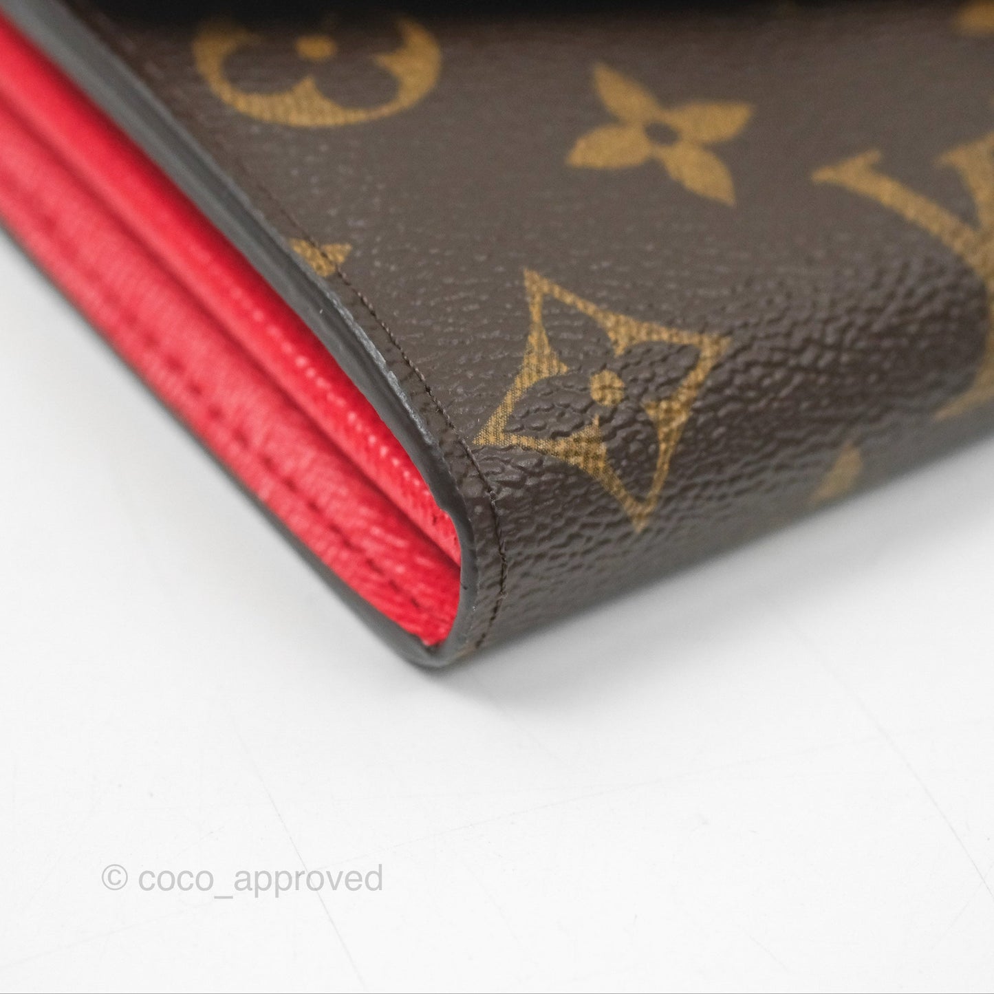 Louis Vuitton Sarah Wallet Coquelicot Red Monogram Canvas