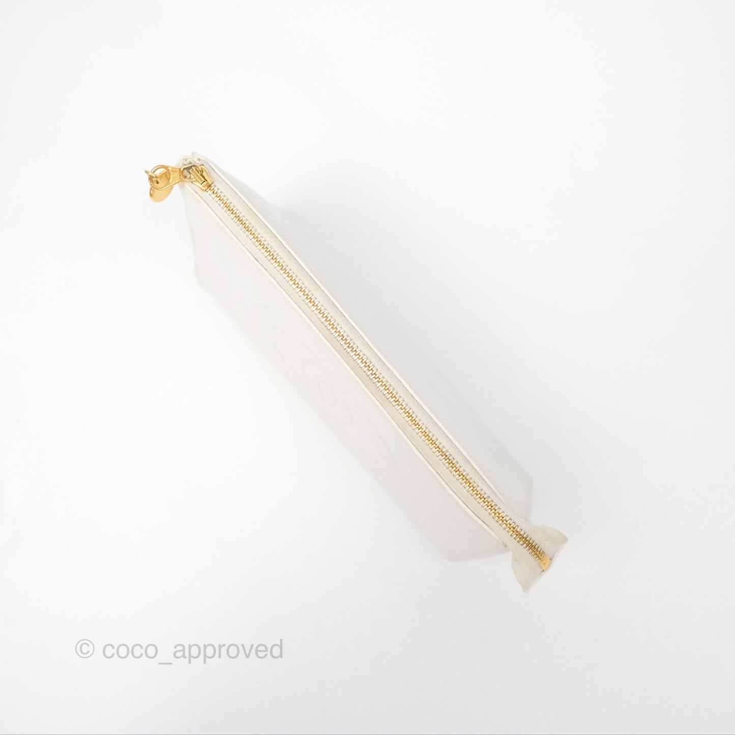 Chanel Vintage CC Clutch White Caviar Gold Hardware