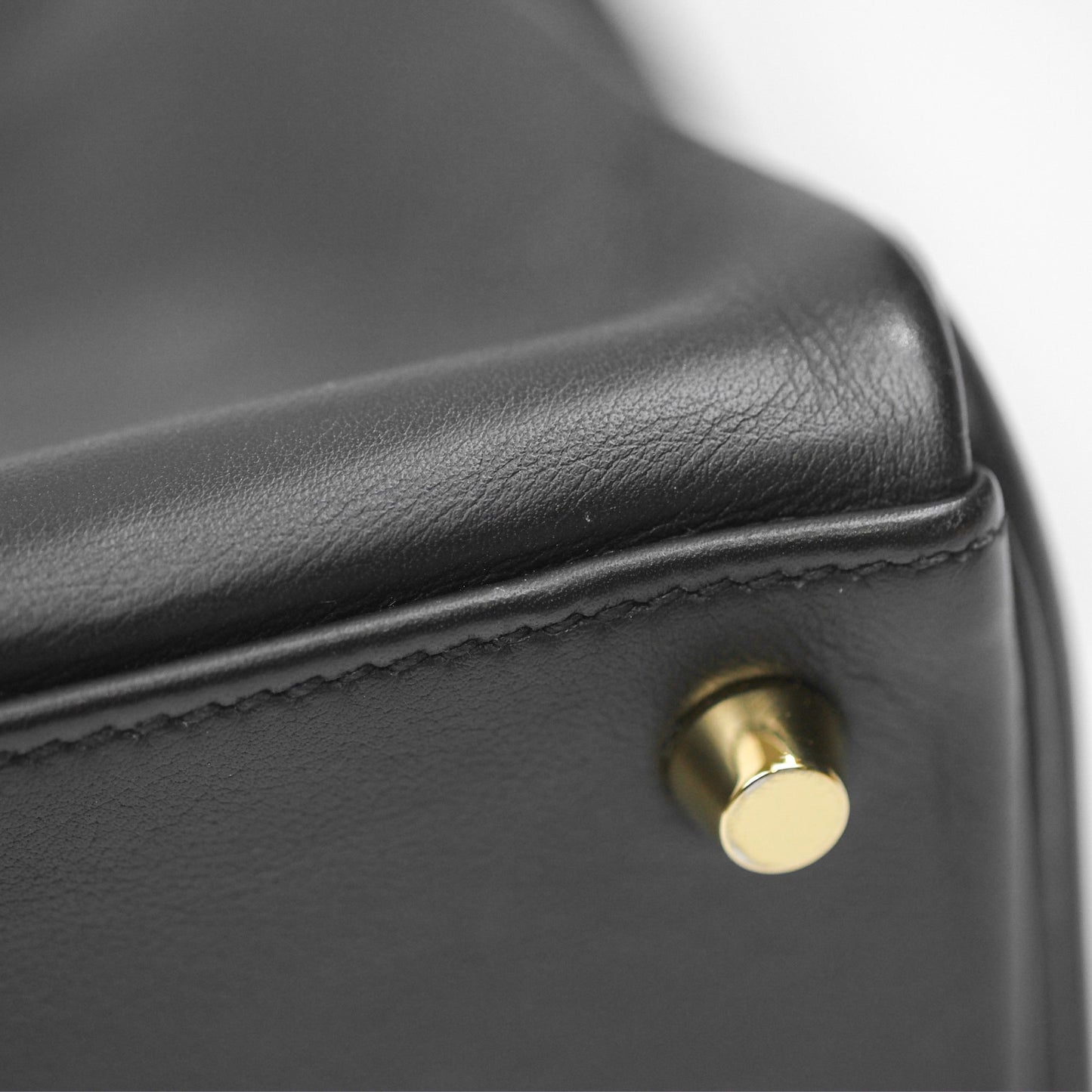 Hermès Retourne Kelly 25 Black Noir 89 Swift Gold Hardware