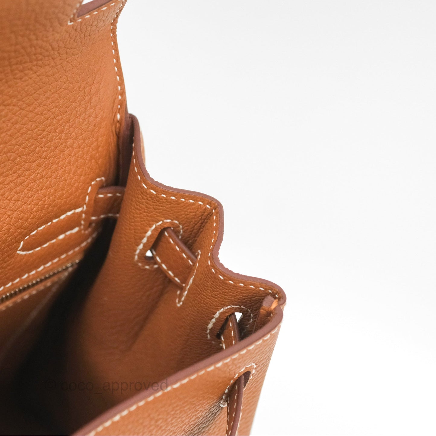 Hermès Retourne Kelly 25 Gold Togo Palladium Hardware