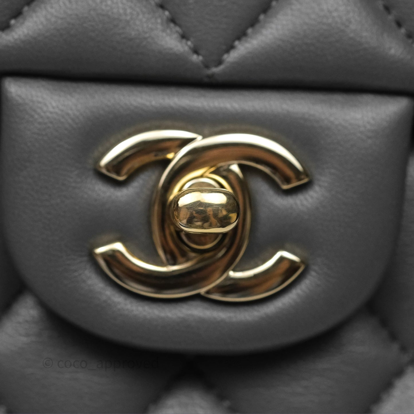 Chanel Classic M/L Medium Flap Quilted Grey Lambskin Gold Hardware