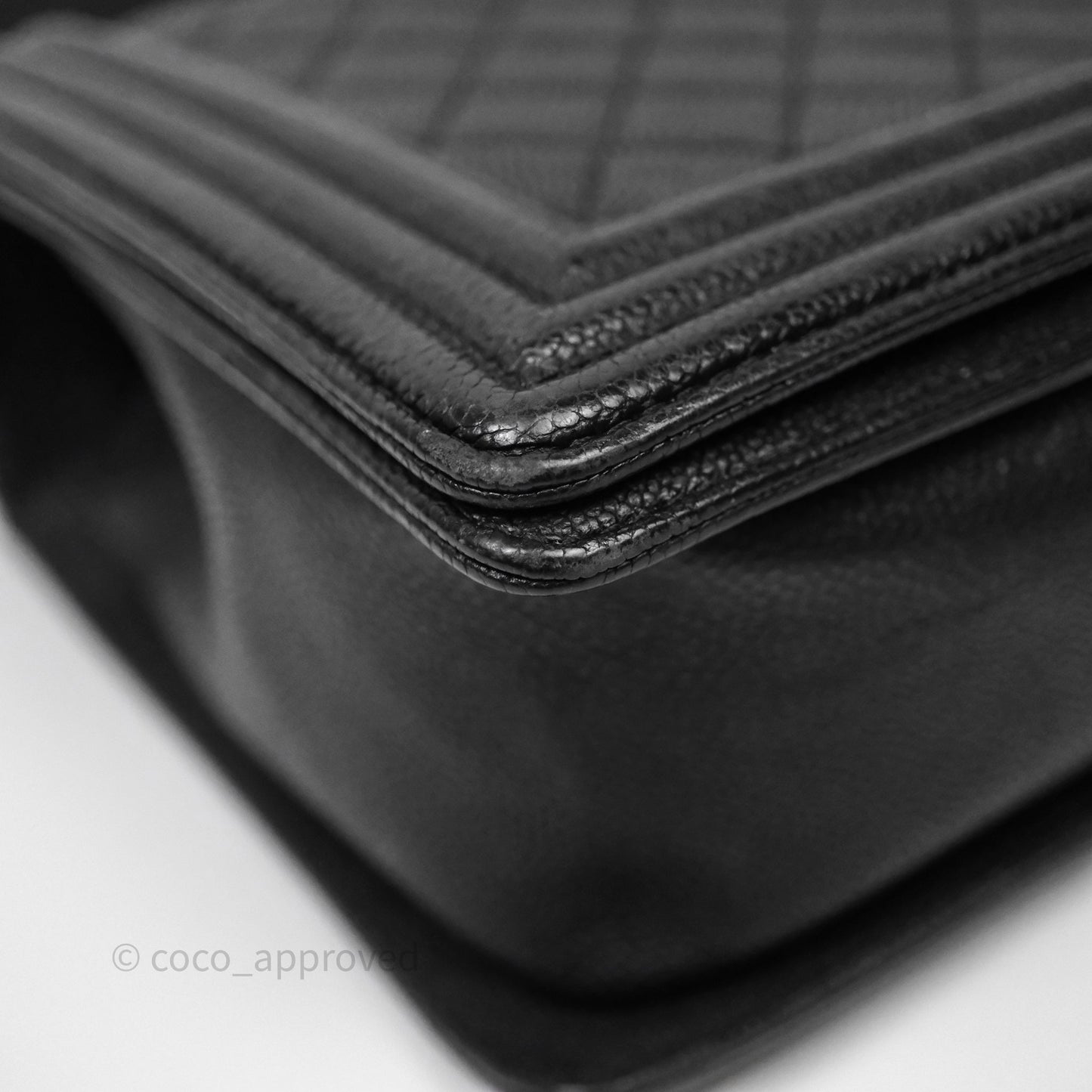 Chanel Quilted New Medium Boy Black Caviar Ruthenium Hardware