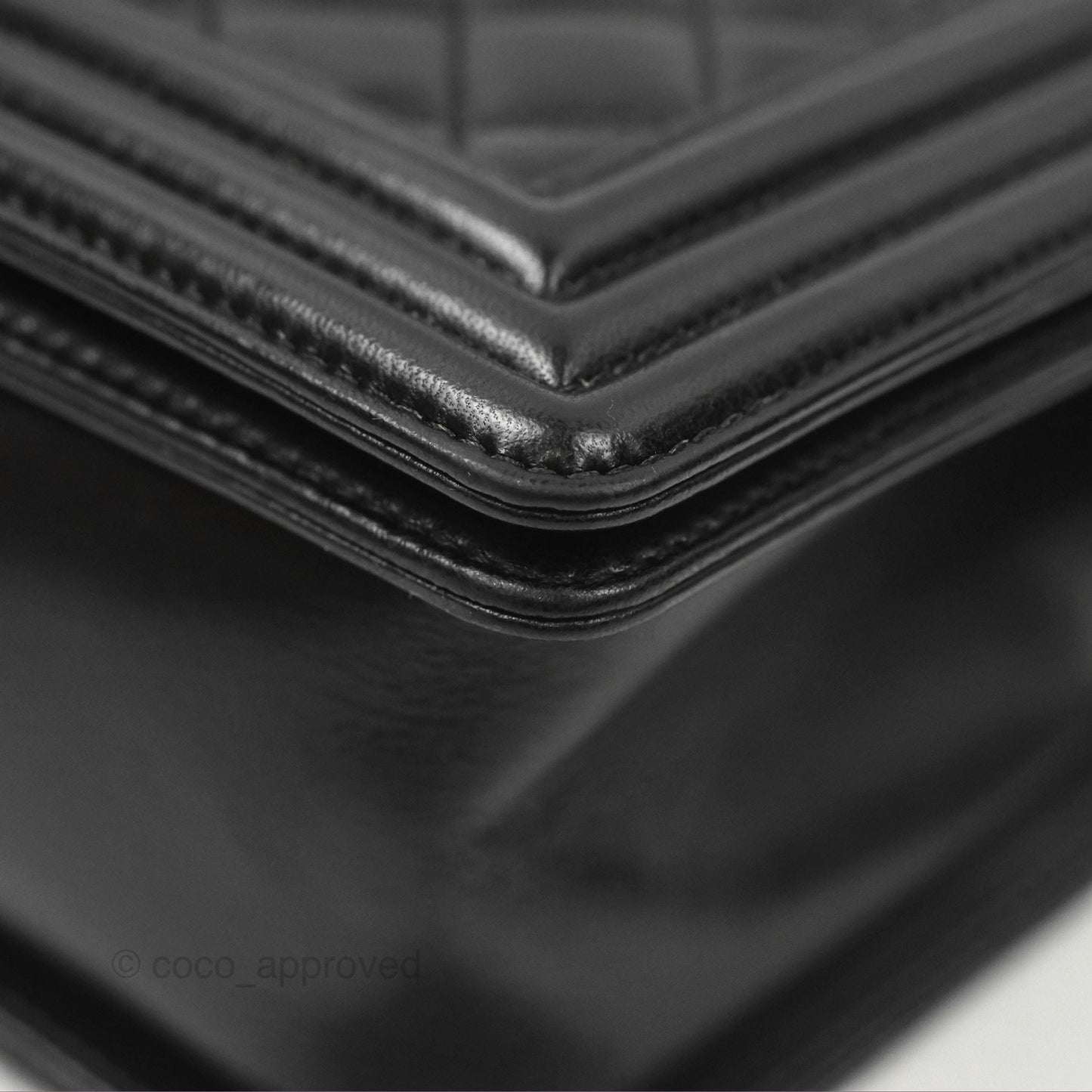 Chanel Quilted Medium Boy Black Lambskin Ruthenium Hardware
