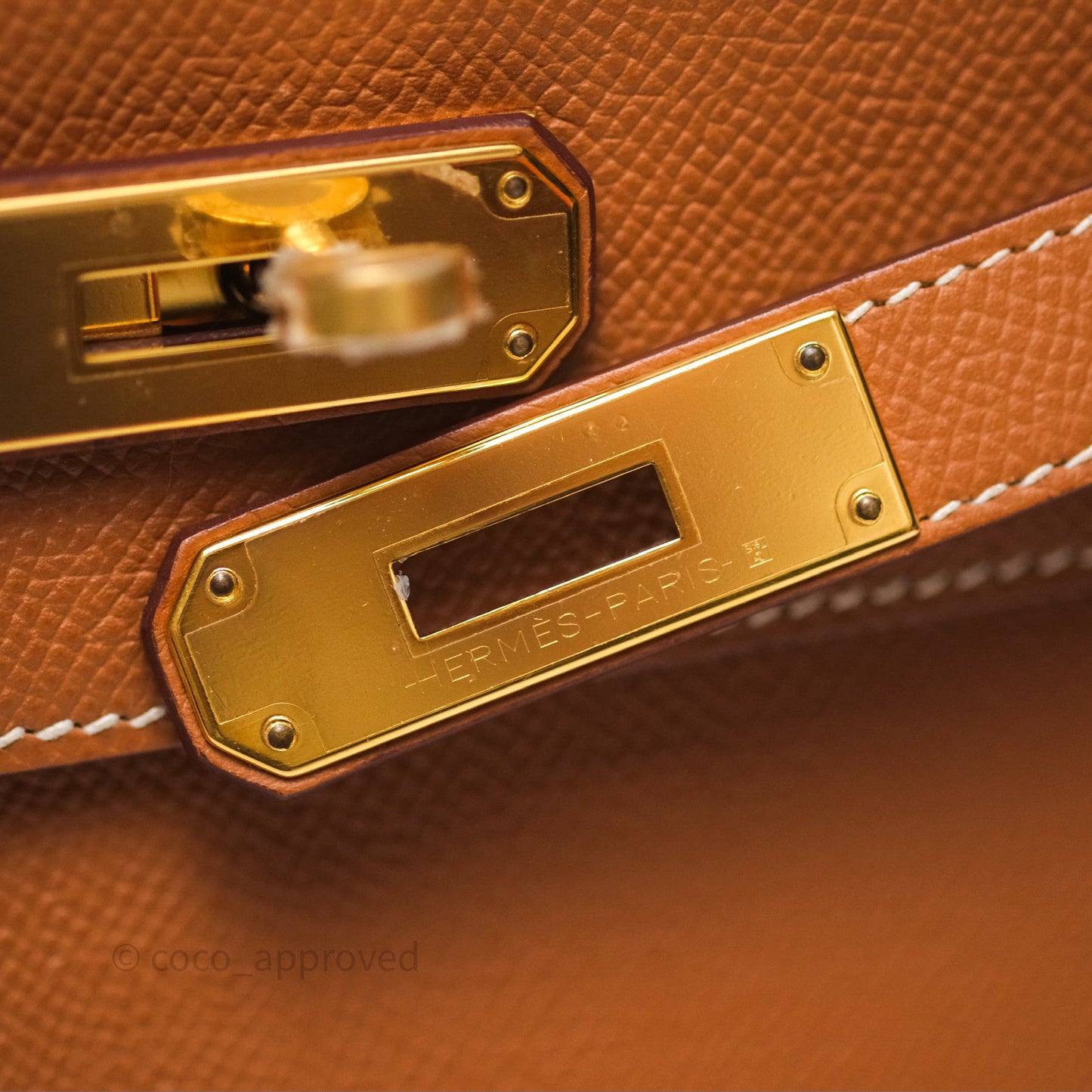 Hermès Kelly 28 Sellier Gold 37 Epsom Gold Hardware