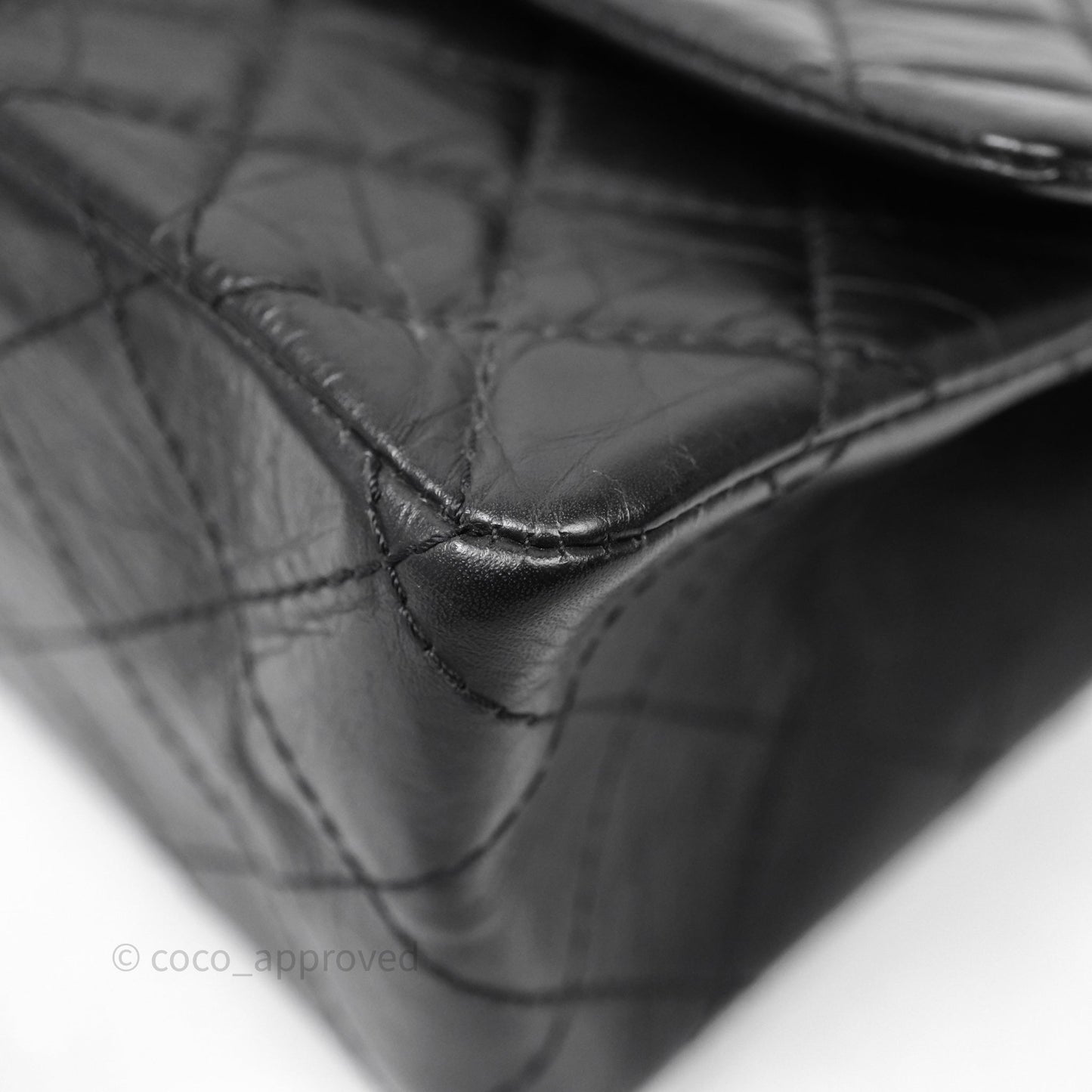 Chanel Reissue 226 Quilted Aged Calfskin Black Aged Gold Hardware