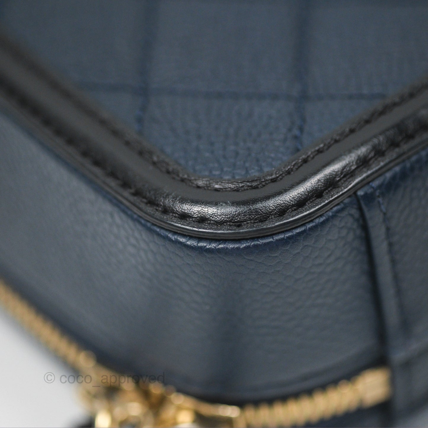 Chanel Quilted Small CC Filigree Vanity Case Navy Black Caviar Gold Hardware
