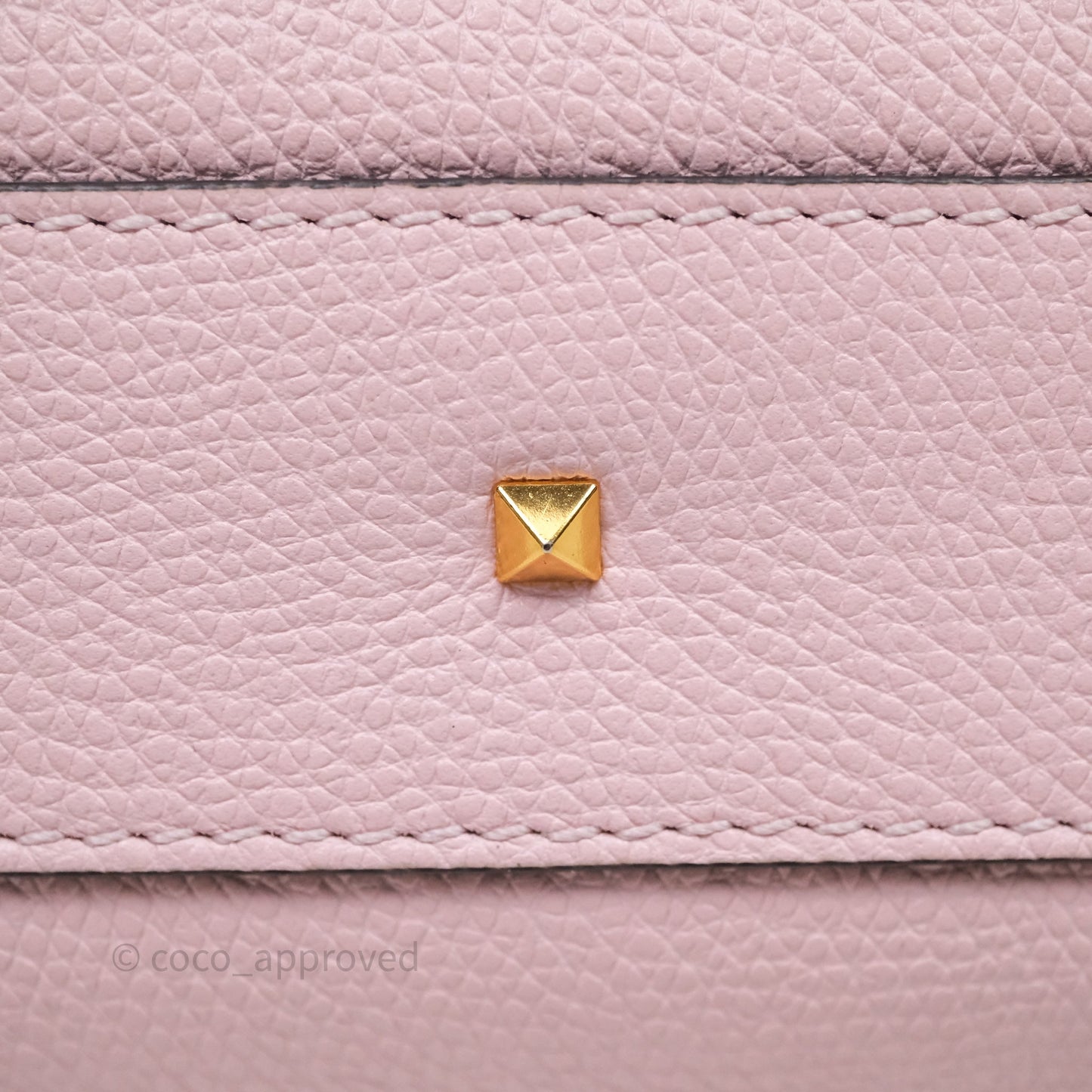 Valentino Garavani Small Vsling Grainy Calfskin Bag Light Pink Aged Gold Hardware