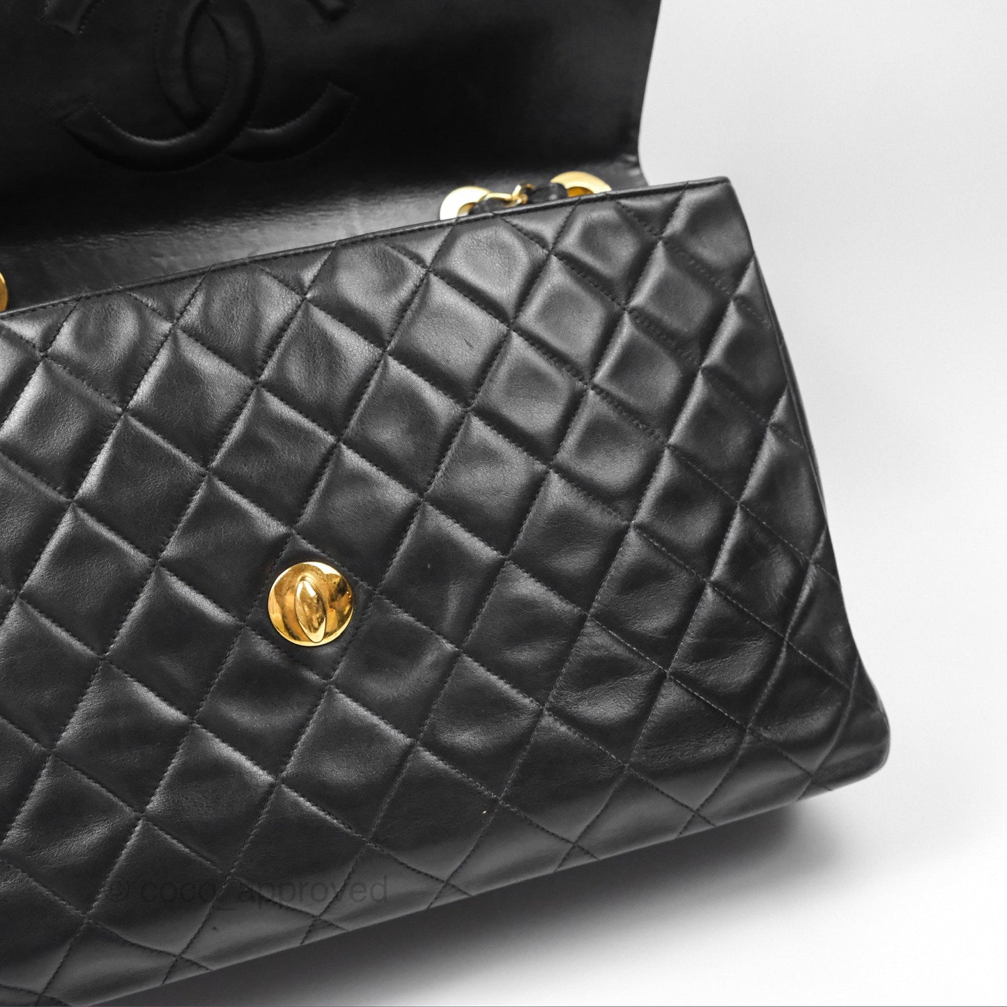 Chanel Vintage Maxi Single Flap Black Lambskin 24K Gold Hardware