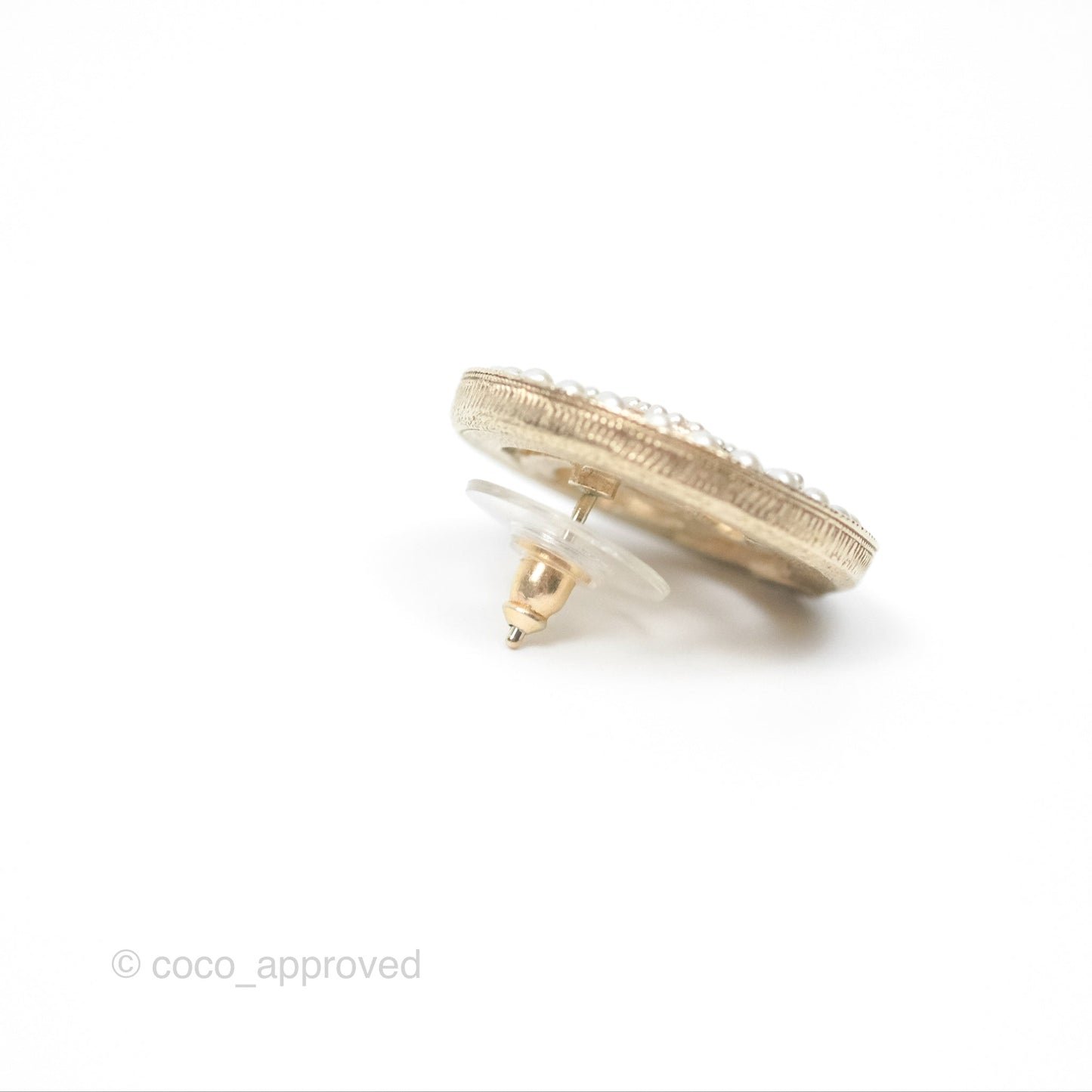 Chanel Pearl CC Round Earrings Gold Tone 17A